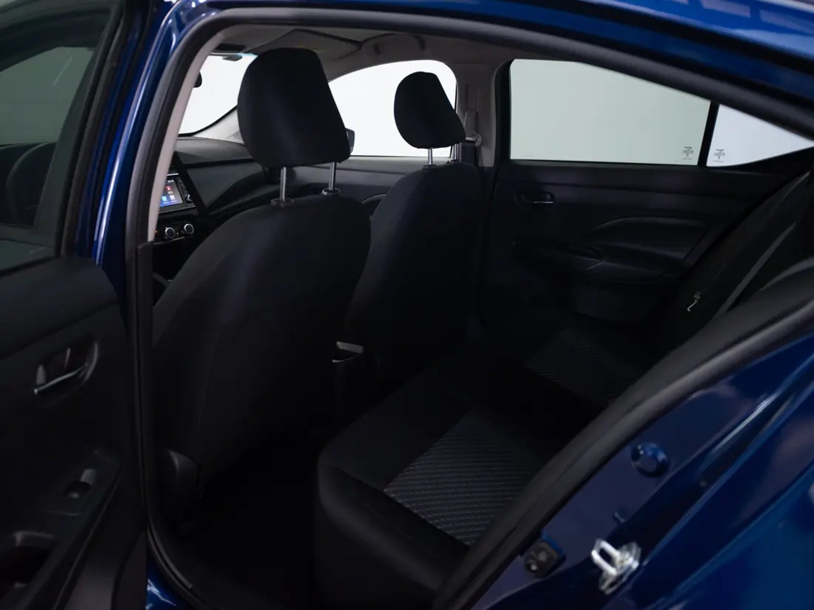 Nissan VERSA 2024 - Imagen 14 de 19