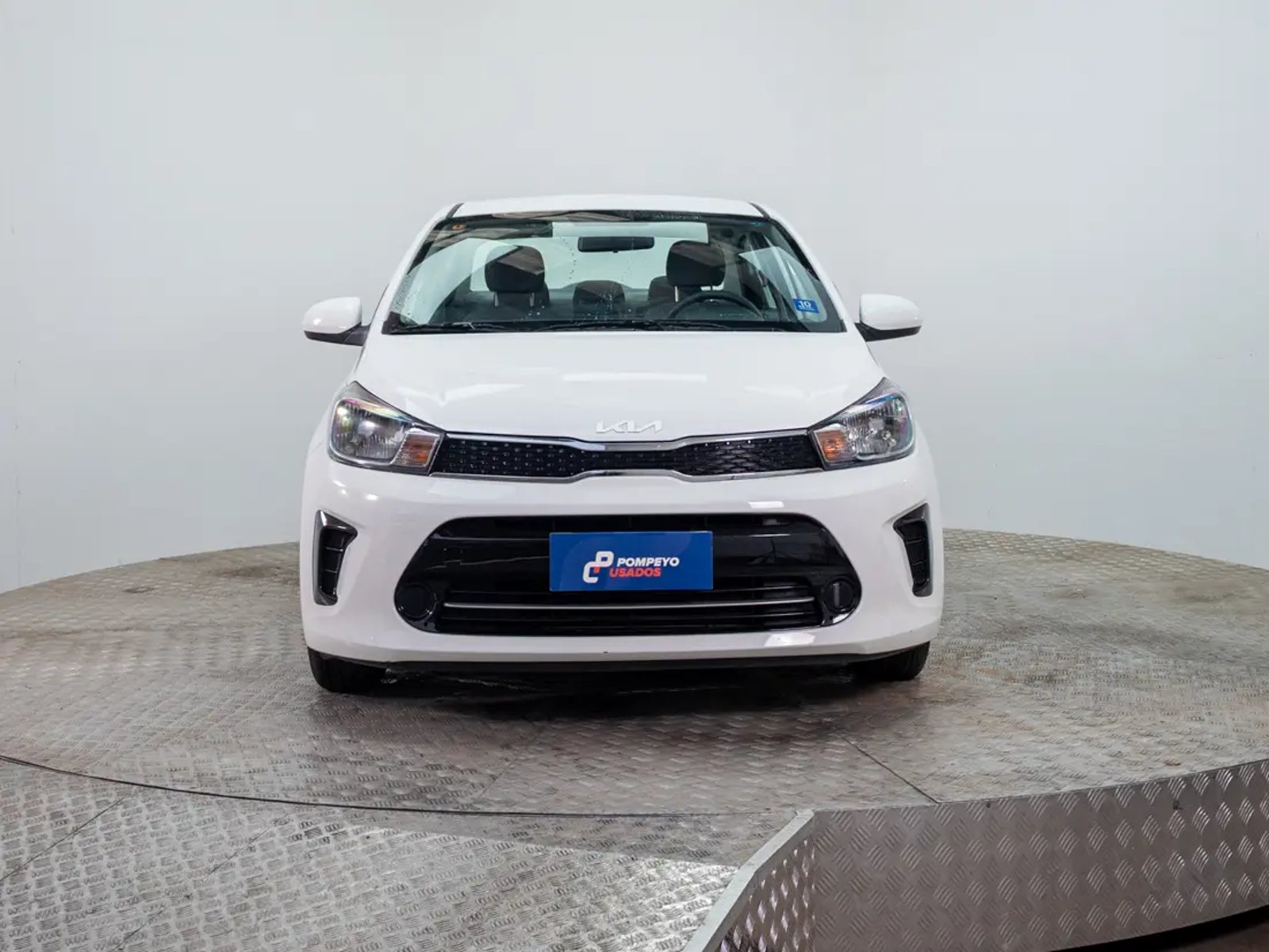 Kia SOLUTO 2024 - Foto 2 de 20