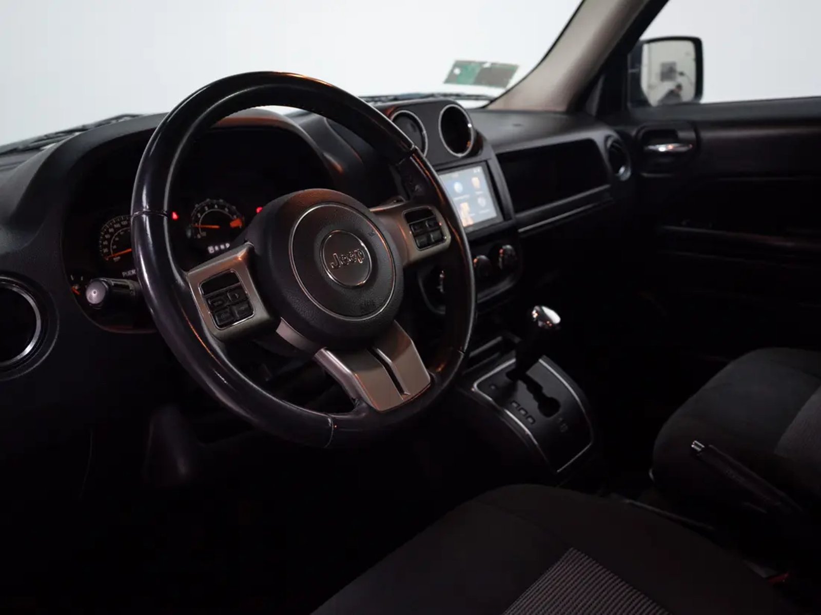 Jeep PATRIOT 2016 - Imagen 11 de 18