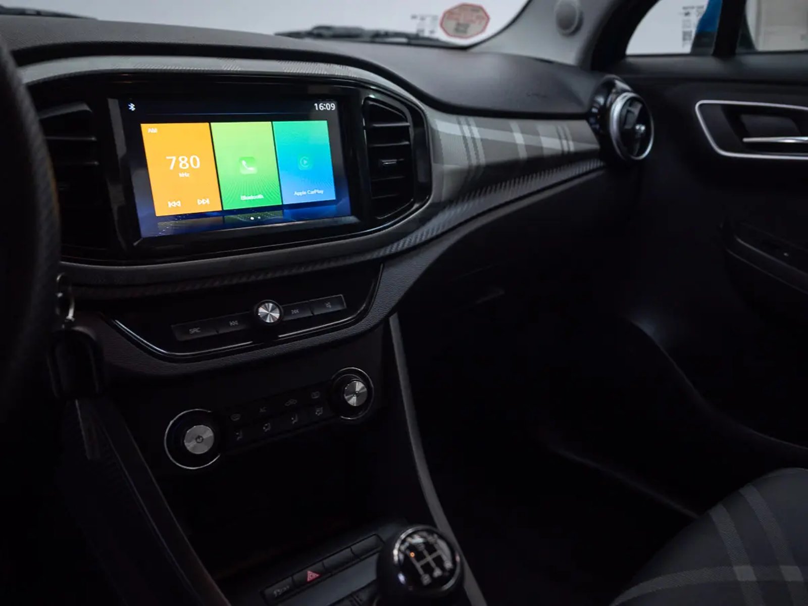 MG 3 2025 - Imagen 11 de 15