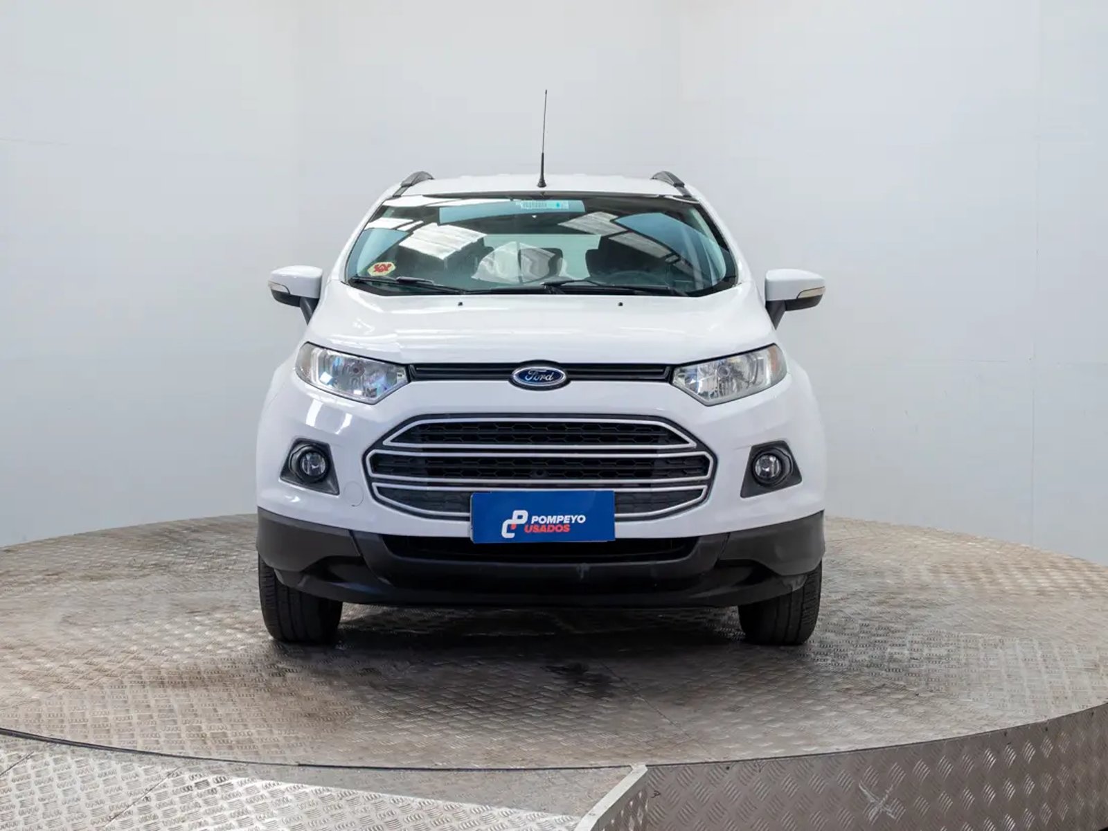 Ford ECOSPORT 2017 - Foto 2 de 19