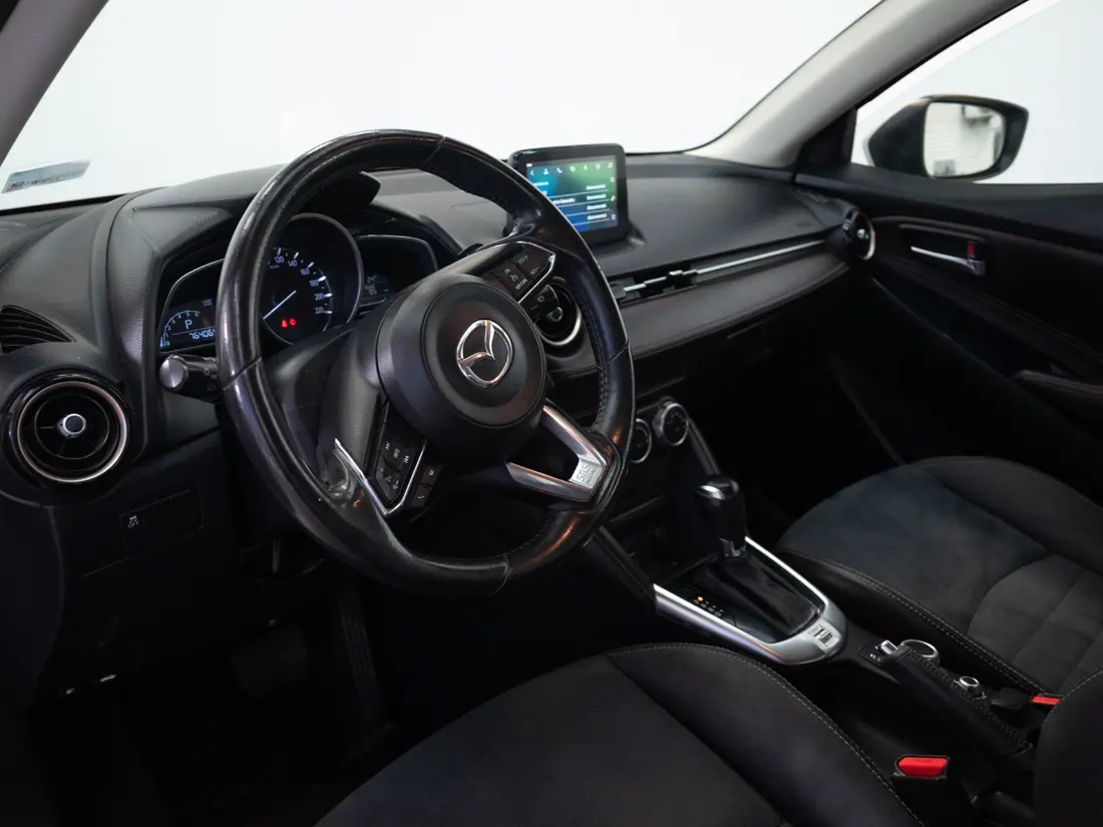 Mazda 2 2019 - Imagen 11 de 20