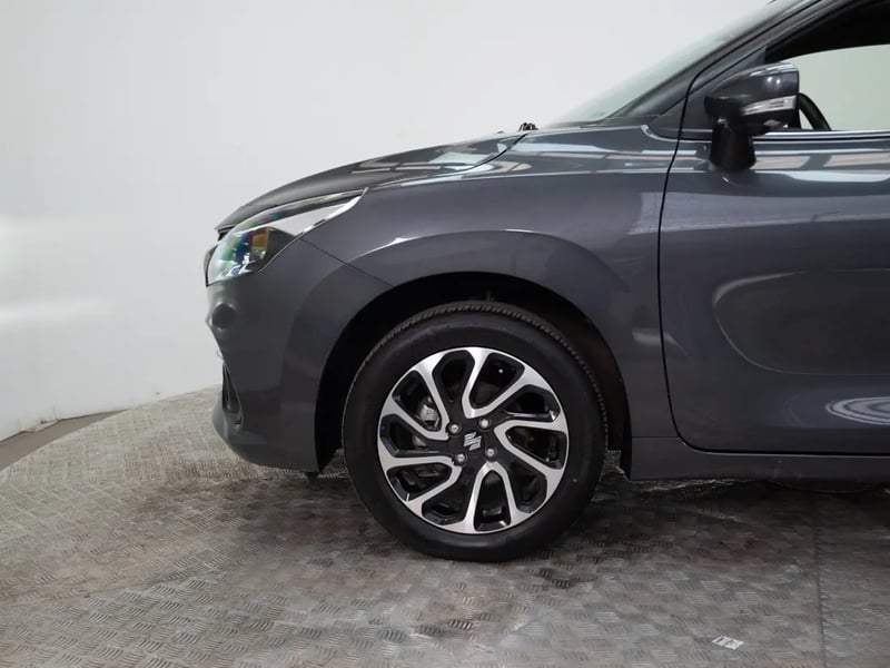 Suzuki BALENO 2023 - Imagen 17 de 20