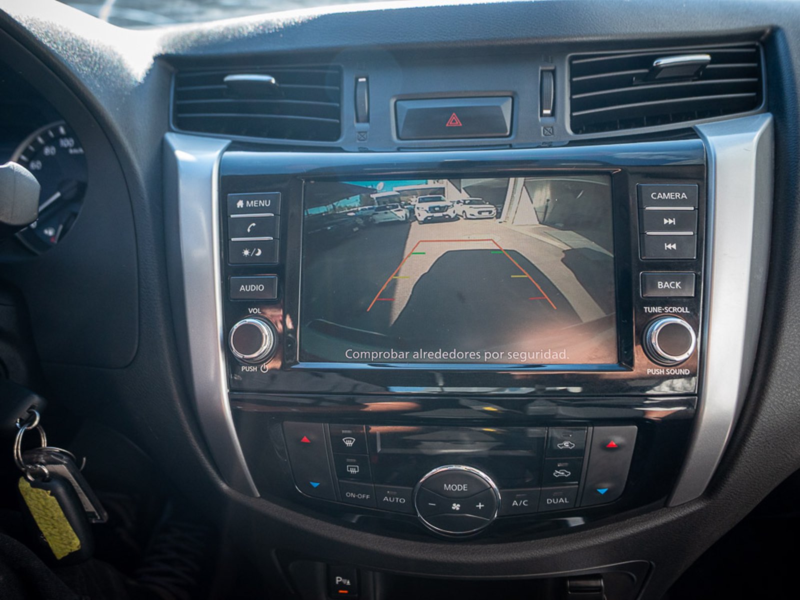 NISSAN NAVARA 2024 - Imagen 17 de 17