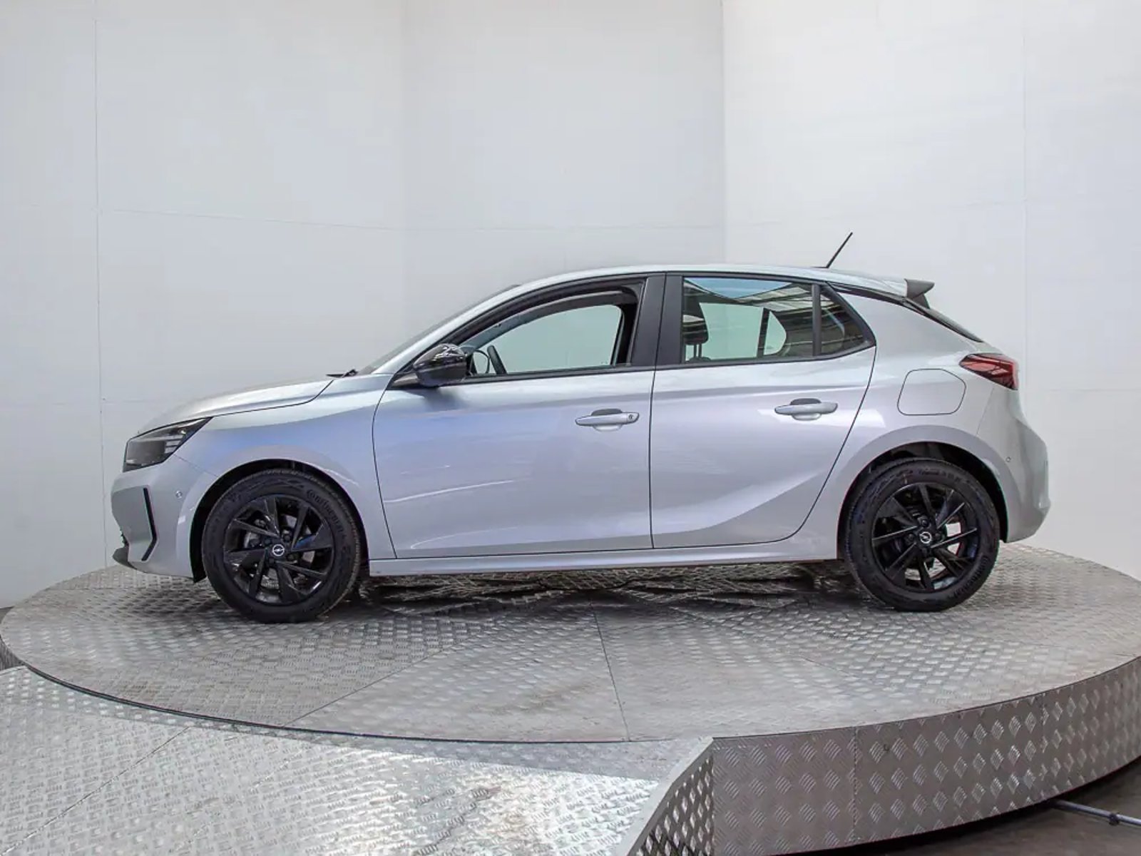OPEL CORSA 2024 - Imagen 8 de 18