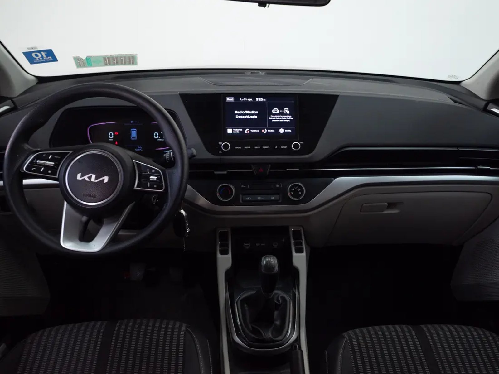 Kia CARENS 2024 - Imagen 16 de 20