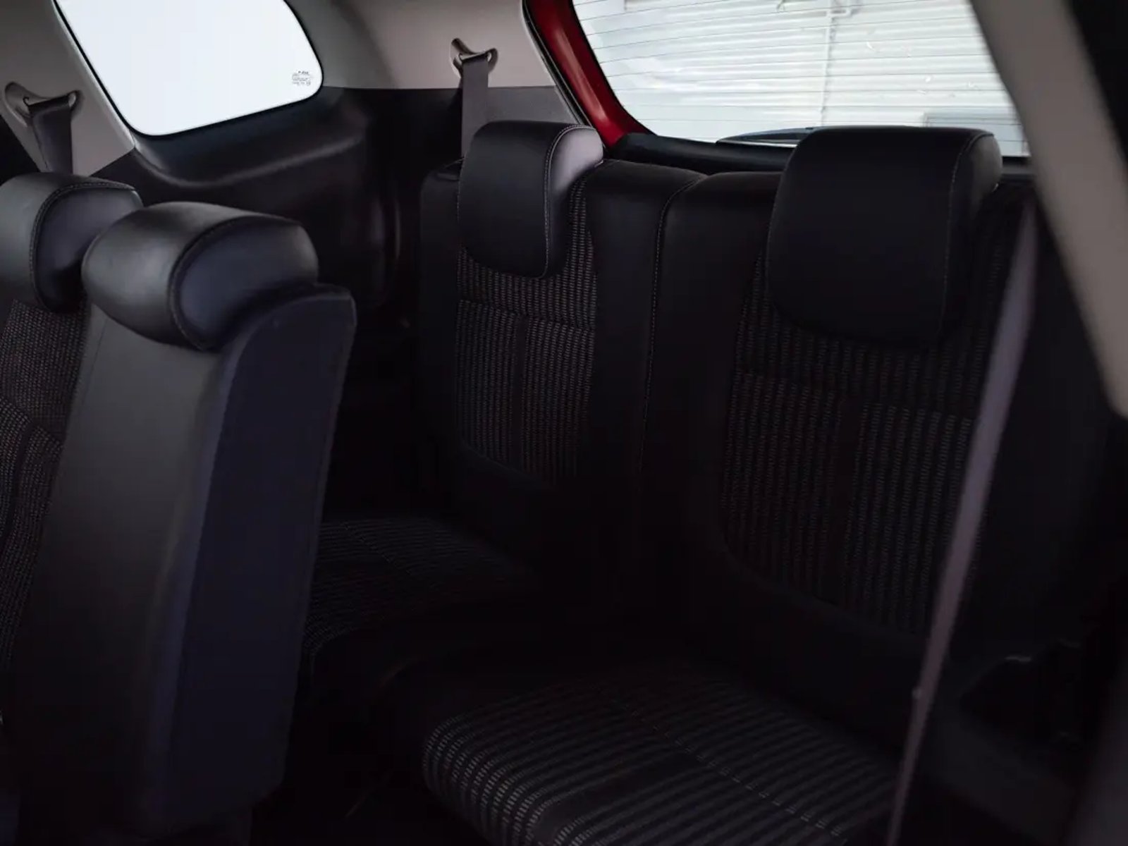 Kia CARENS 2024 - Imagen 15 de 20