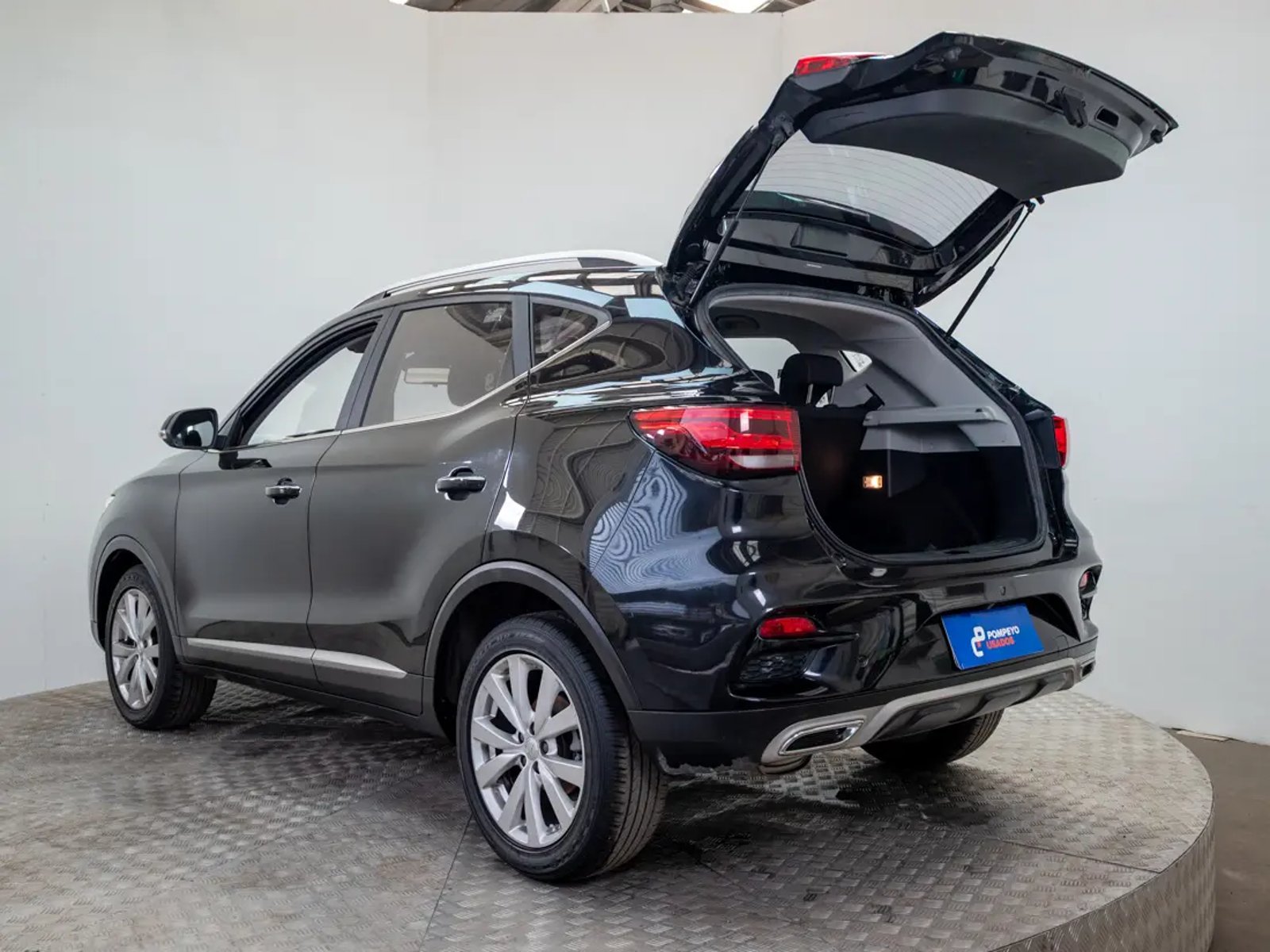 MG ZX 2023 - Imagen 10 de 19