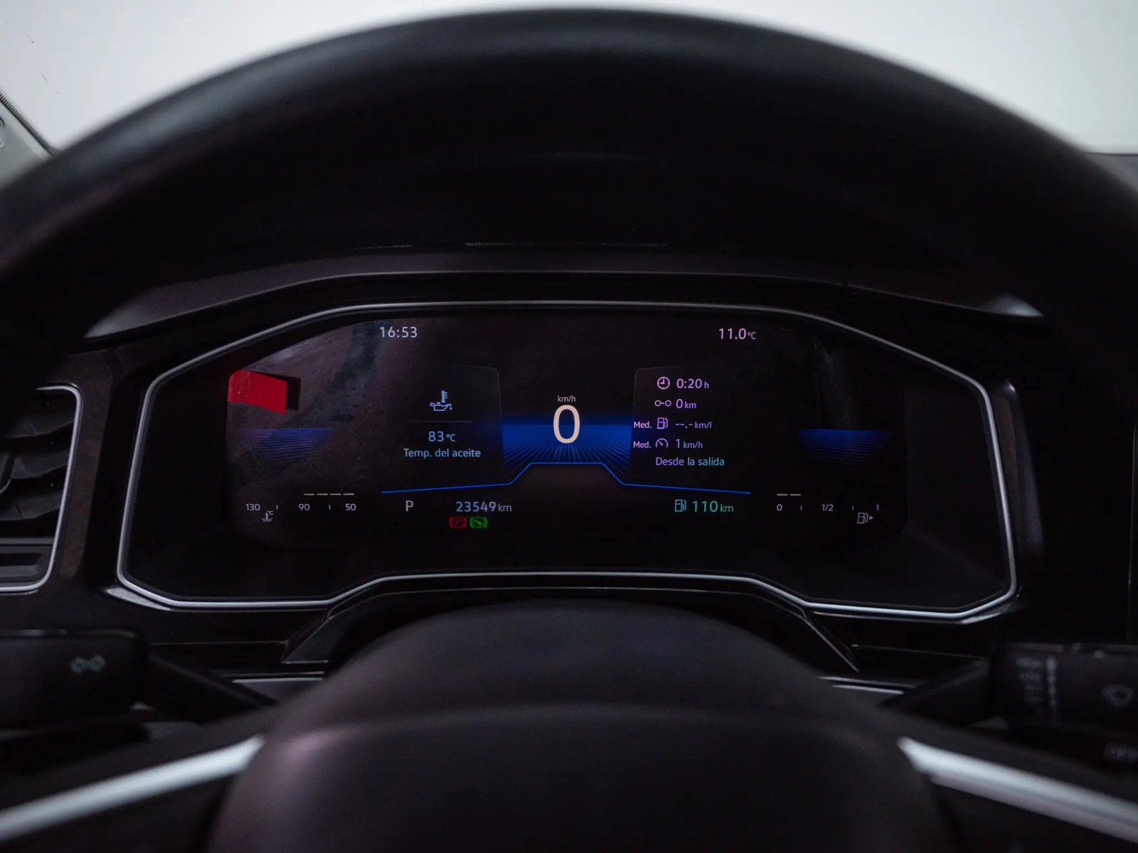 VOLKSWAGEN NIVUS 2023 - Imagen 13 de 19