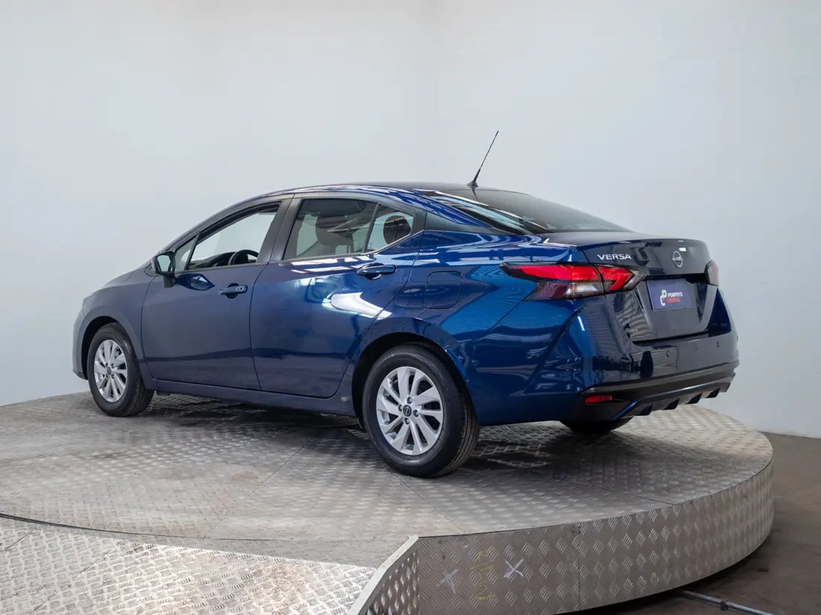 Nissan VERSA 2024 - Imagen 5 de 19