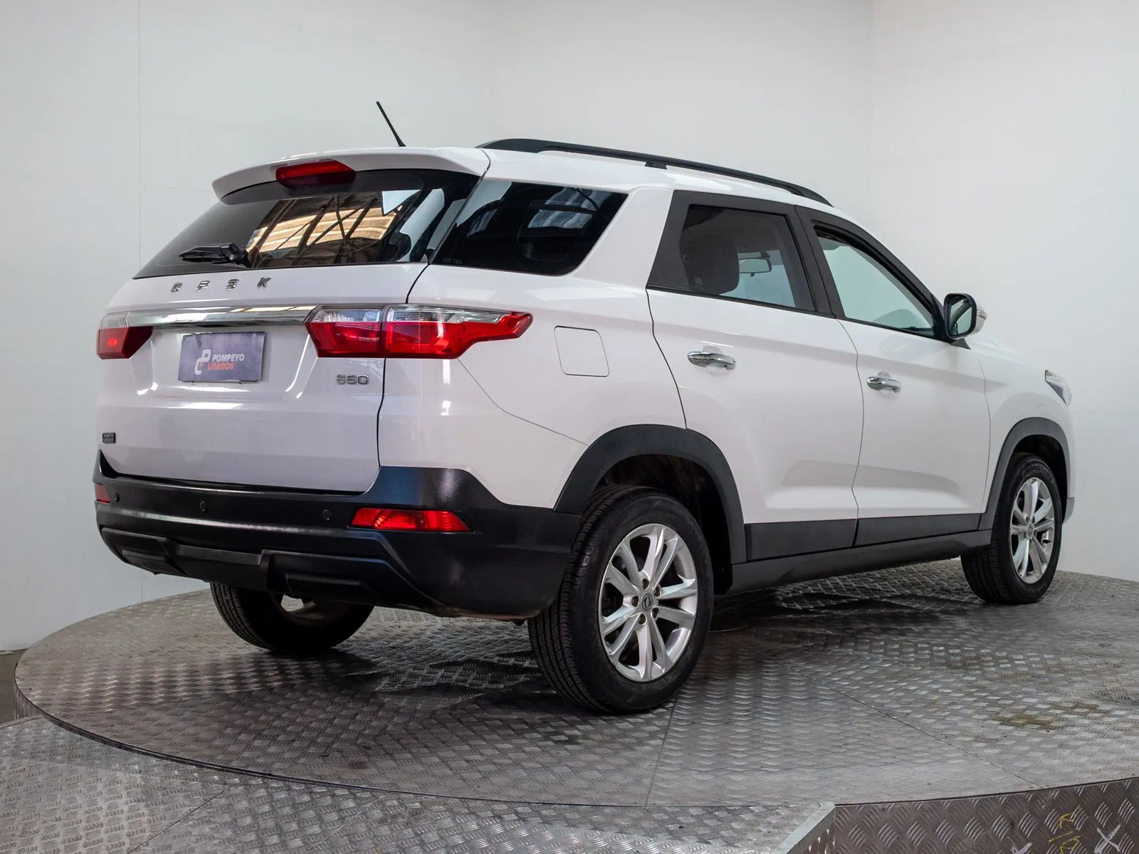 DFSK SUV 560 2023 - Imagen 3 de 18