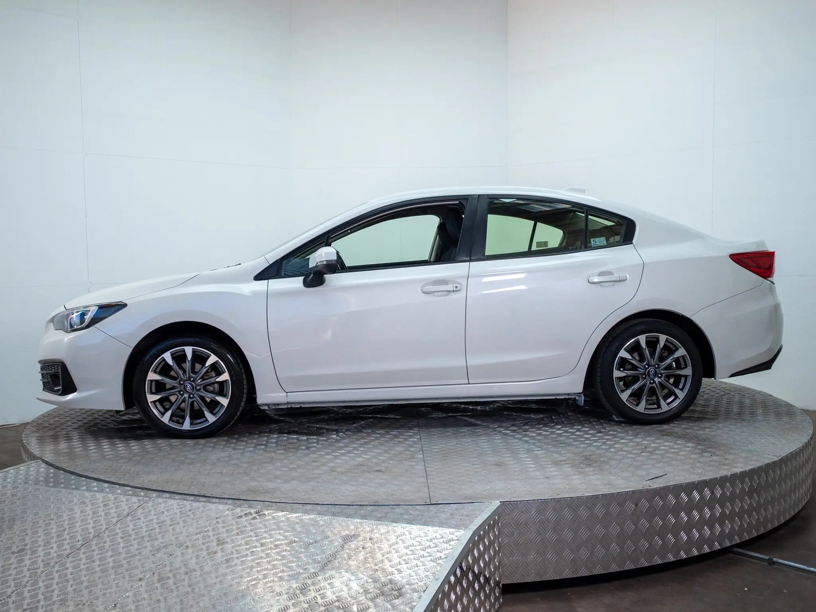 SUBARU IMPREZA 2022 - Imagen 7 de 18