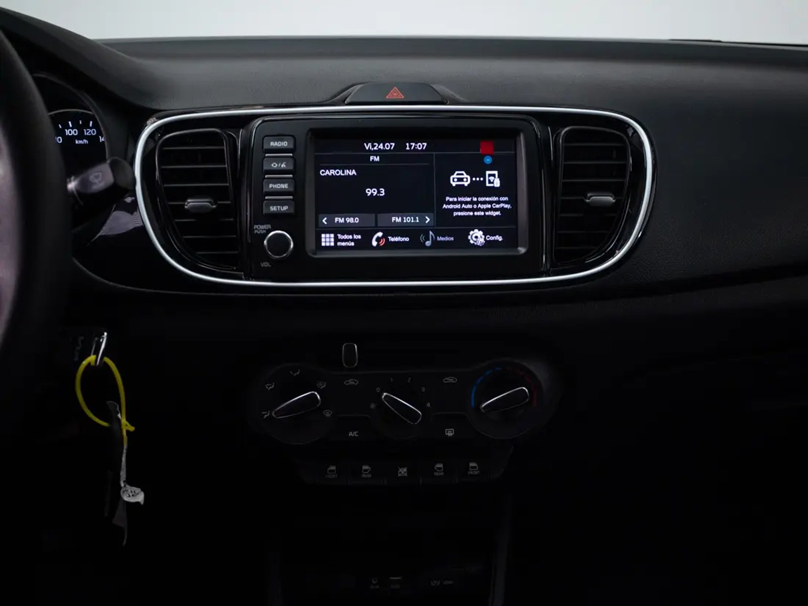 Kia SOLUTO 2026 - Imagen 16 de 19