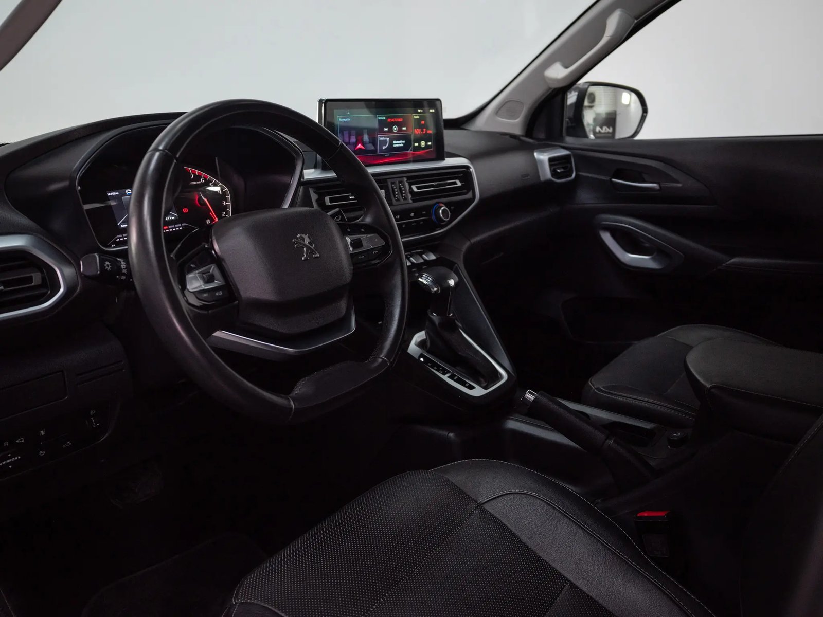 PEUGEOT LANDTREK 2023 - Imagen 11 de 17