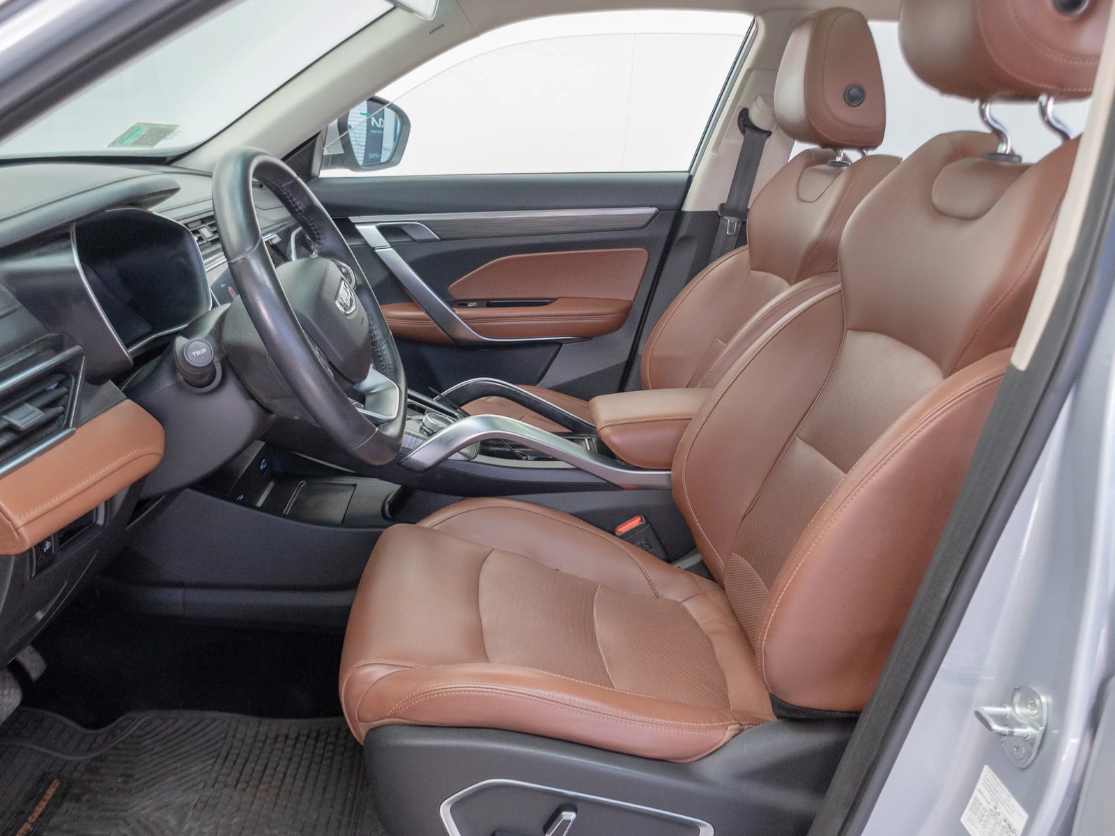 GEELY AZKARRA 2023 - Imagen 14 de 18