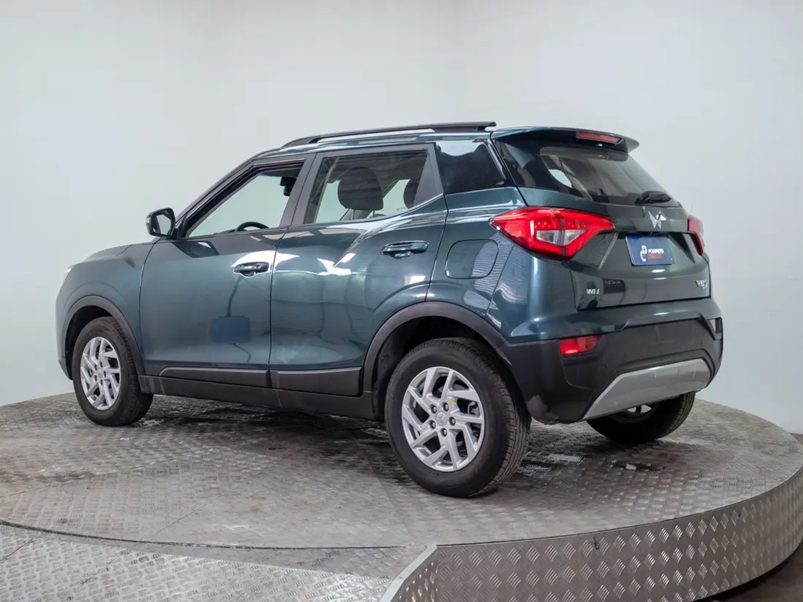 Mahindra XUV300 2024 - Foto 5 de 20