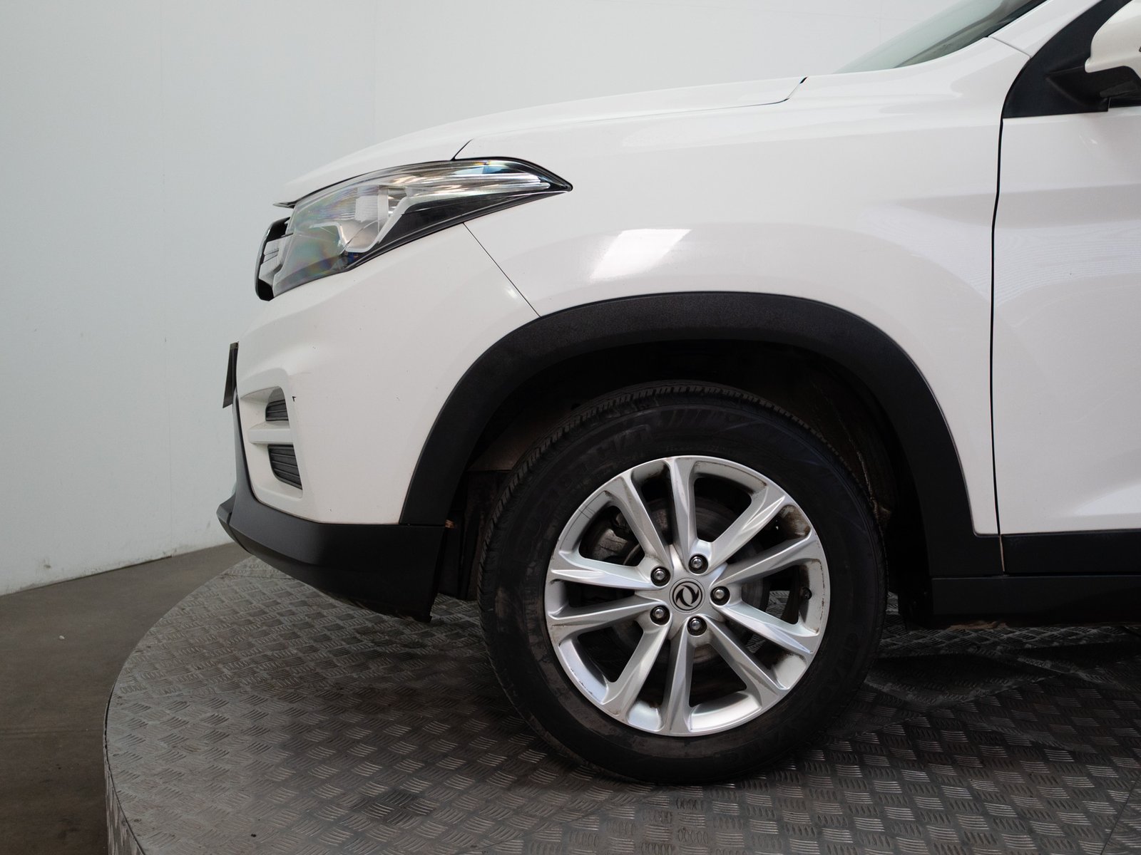 DFSK SUV 560 2023 - Imagen 12 de 18