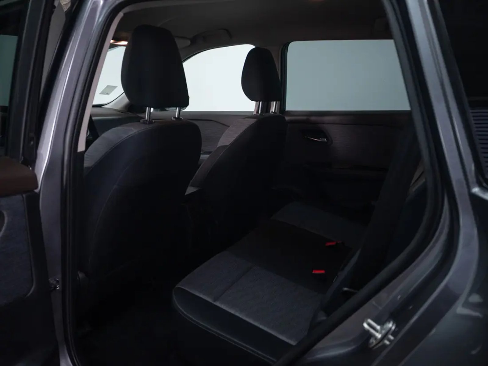 NISSAN X-TRAIL 2025 - Imagen 19 de 20