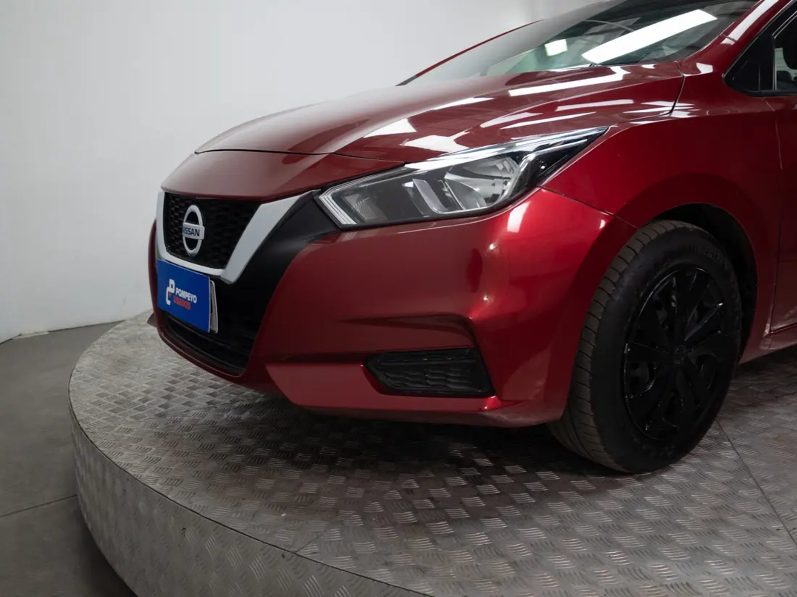 Nissan VERSA 2023 - Imagen 18 de 19