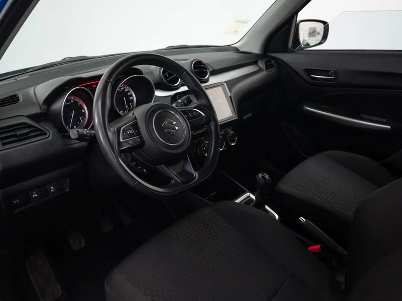 Suzuki SWIFT 2024 - Imagen 11 de 20