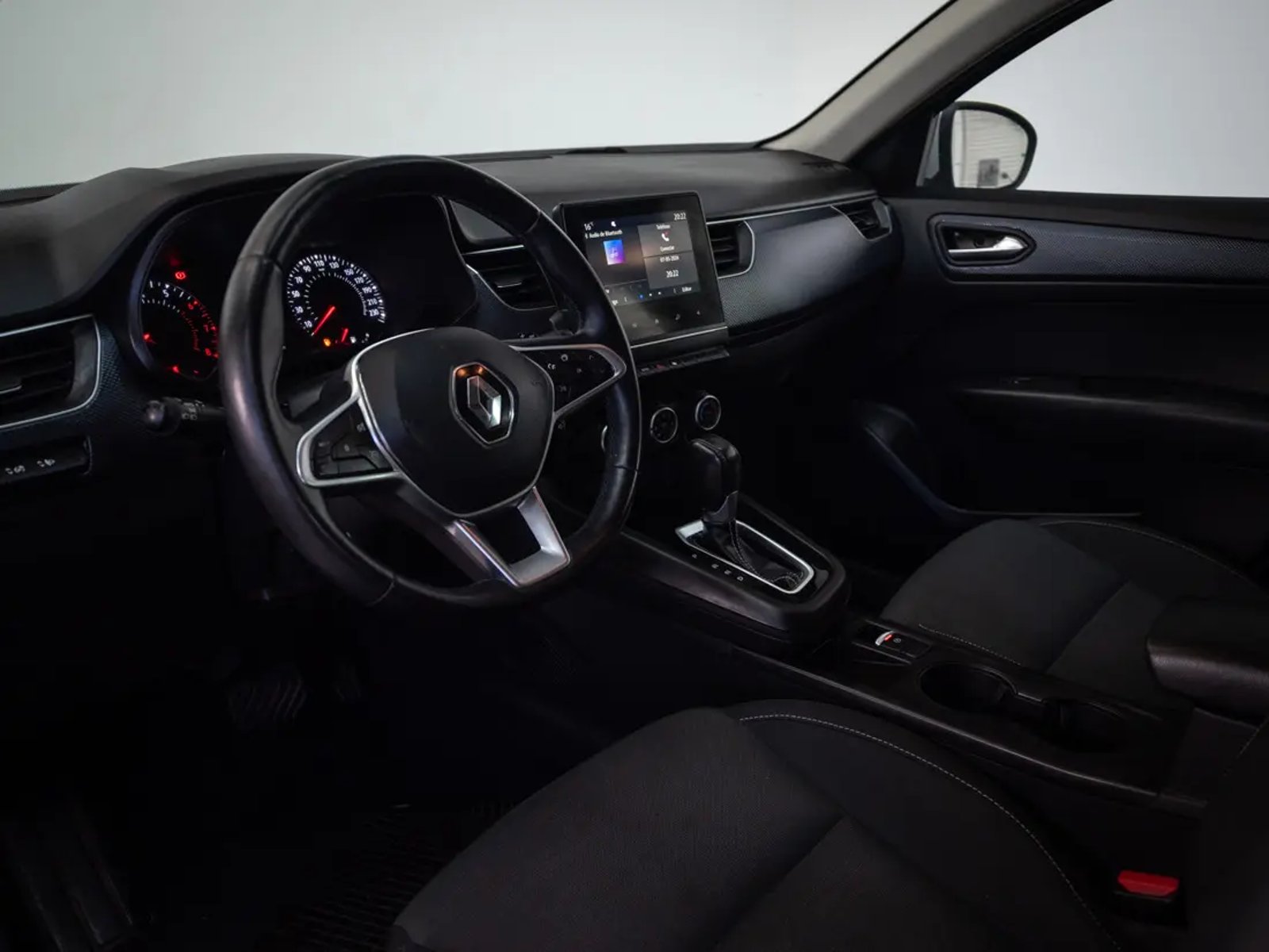 RENAULT ARKANA 2022 - Imagen 13 de 18