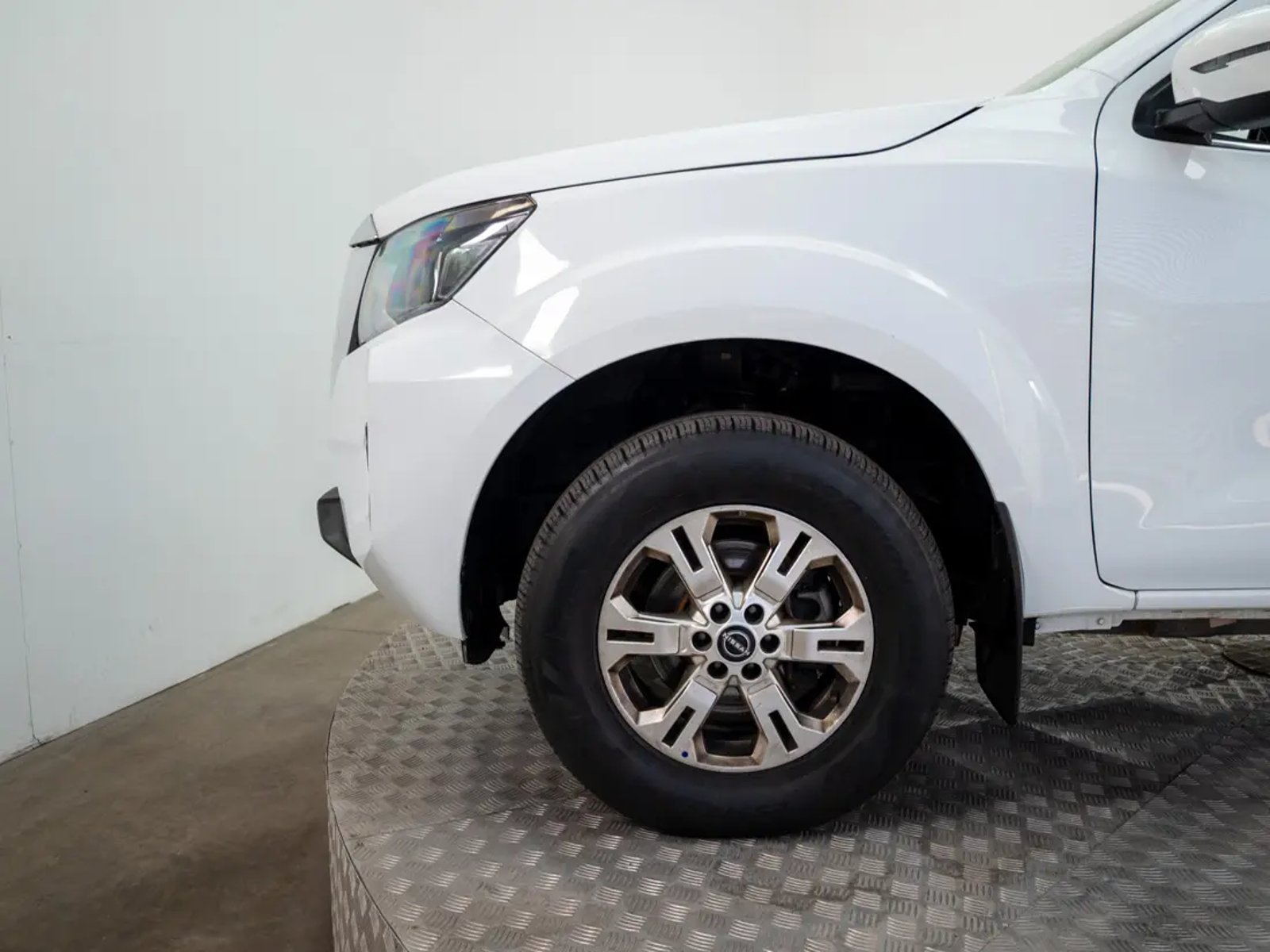 NISSAN NAVARA 2024 - Imagen 8 de 13