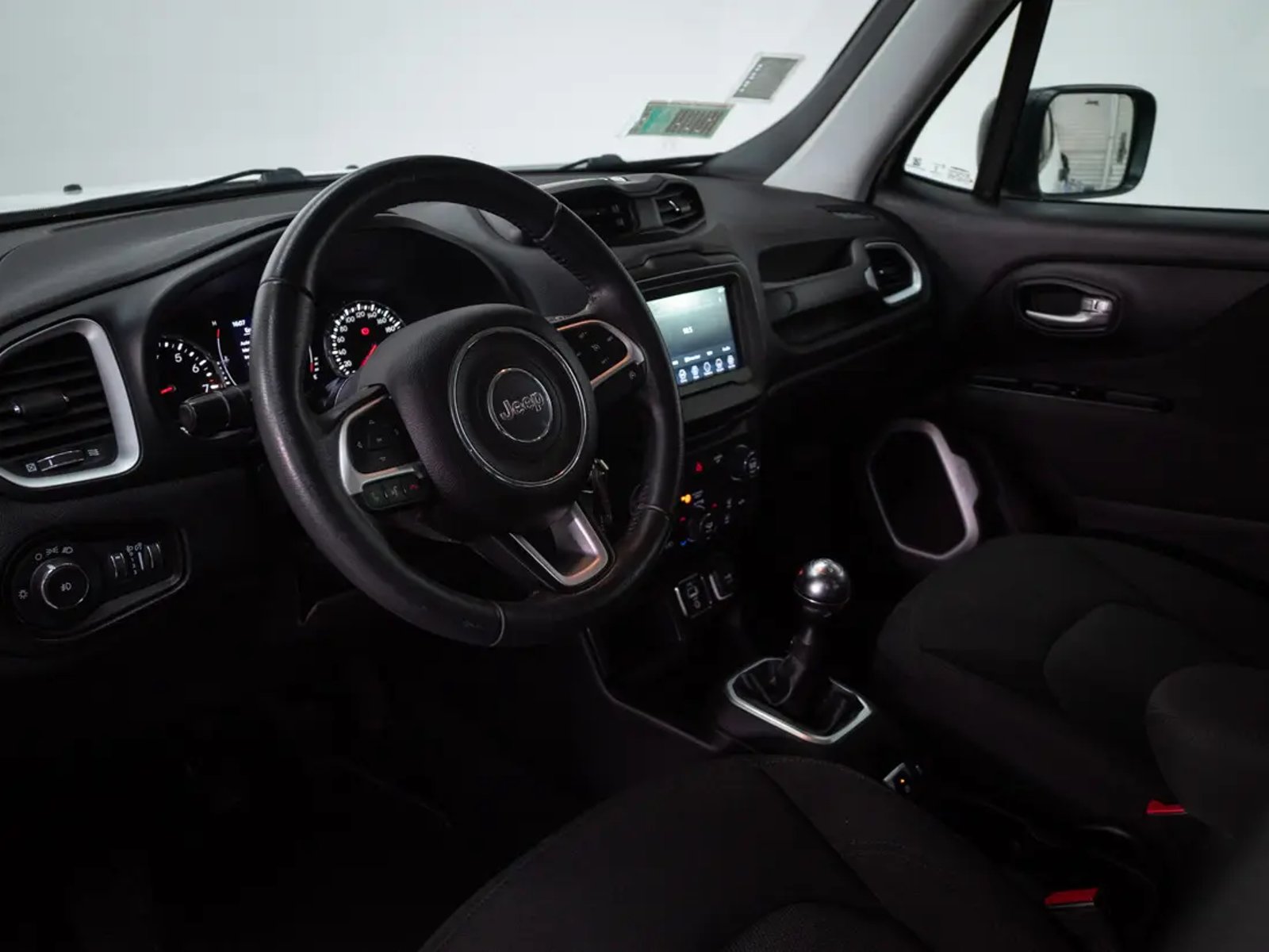 Jeep RENEGADE 2023 - Imagen 11 de 16