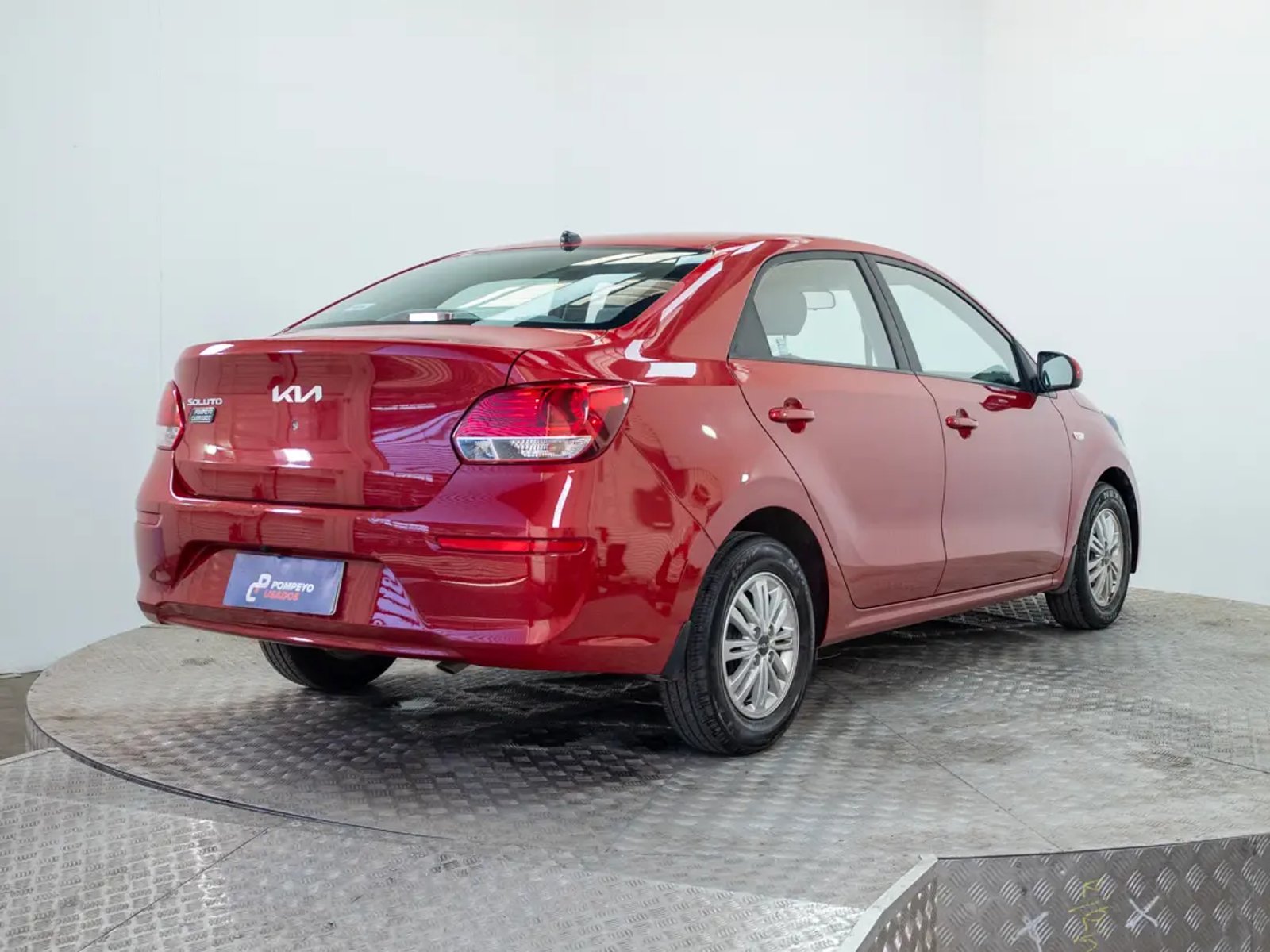 Kia SOLUTO 2024 - Imagen 7 de 18