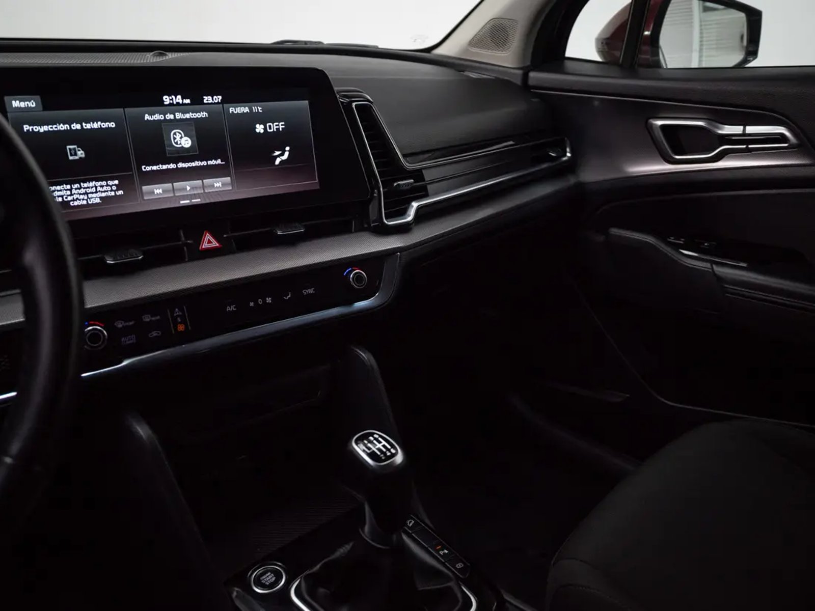 Kia SPORTAGE 2022 - Imagen 12 de 20