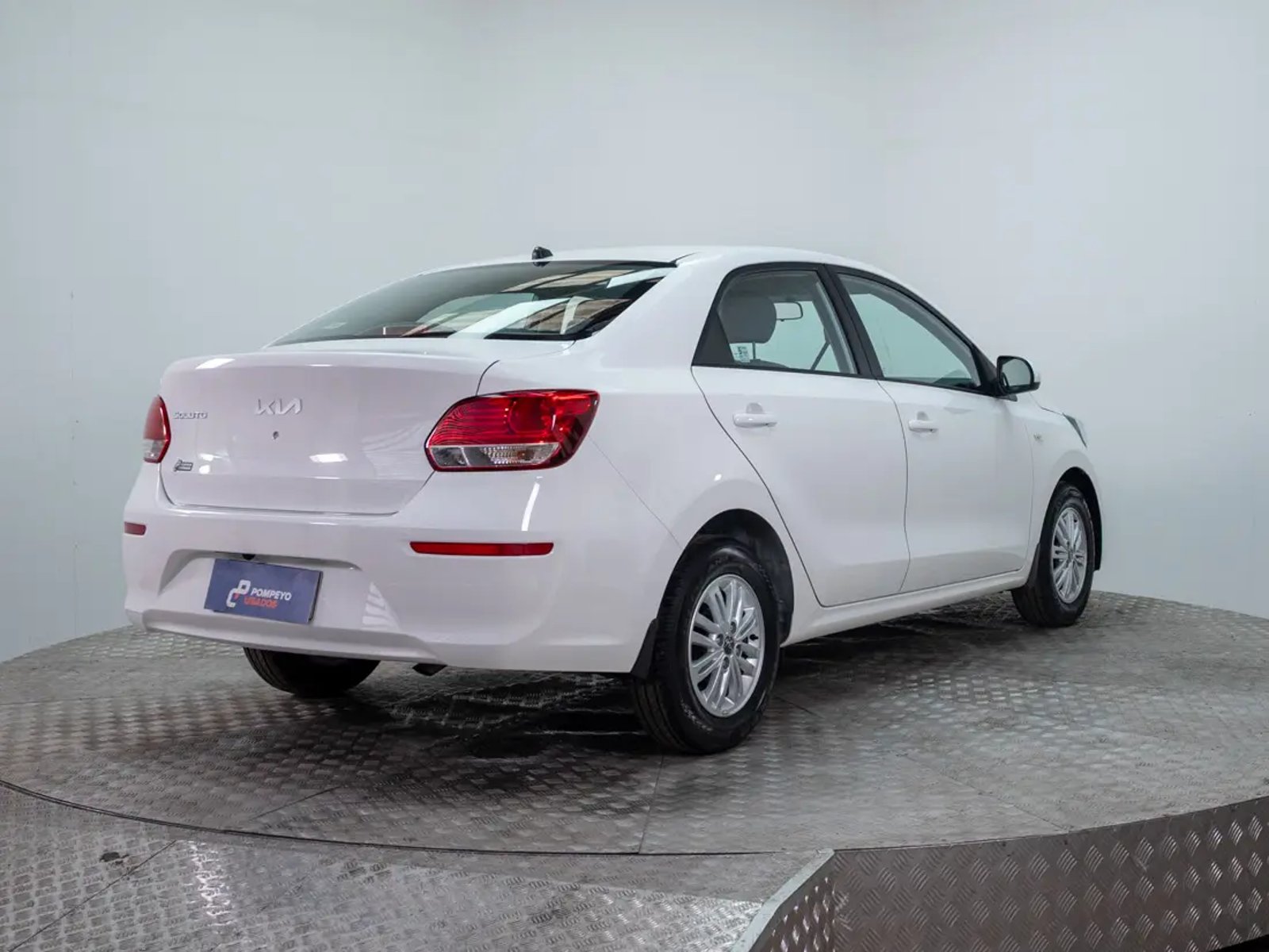 Kia SOLUTO 2026 - Imagen 7 de 19