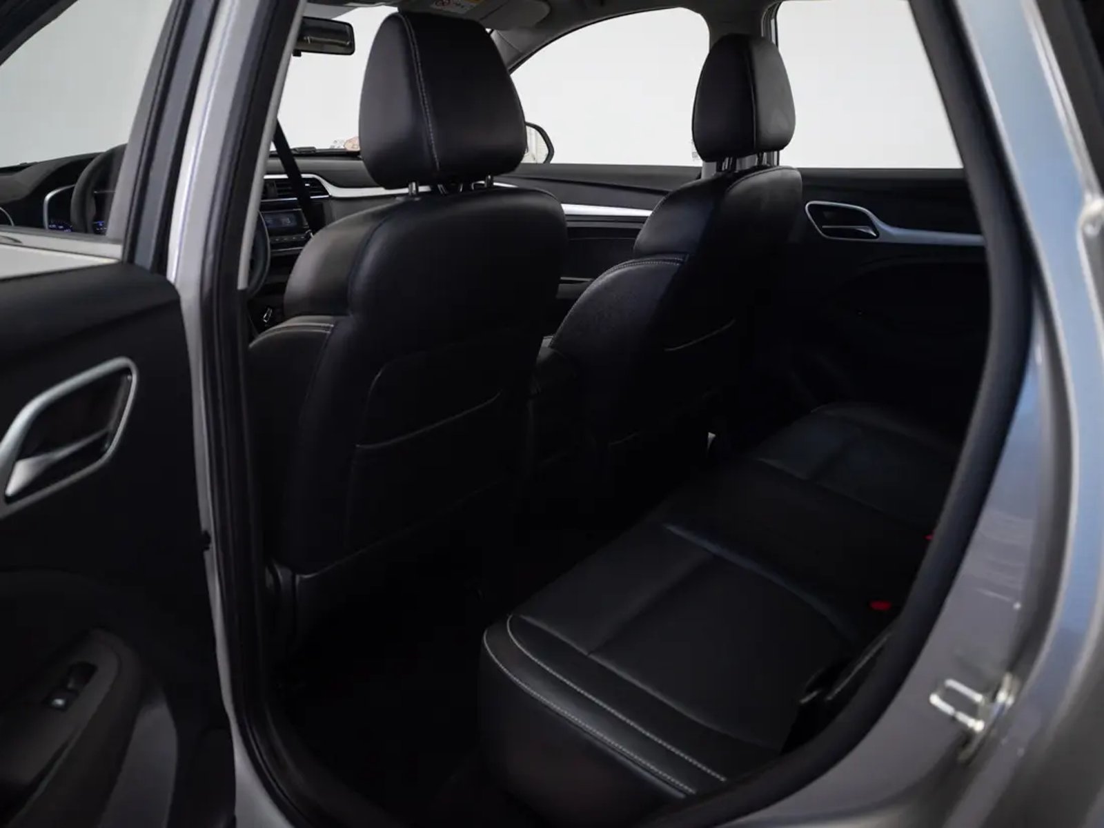 MG ZS 2023 - Imagen 14 de 19