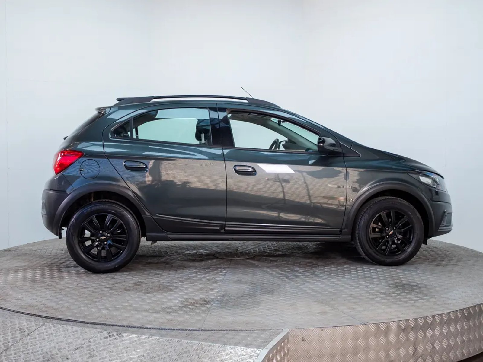 Chevrolet ONIX 2020 - Imagen 9 de 17