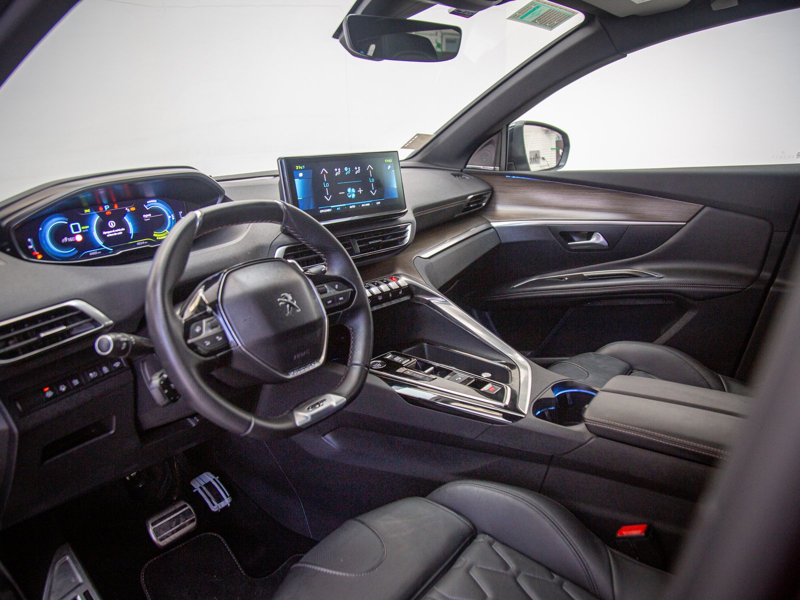 PEUGEOT 3008 2025 - Imagen 13 de 17