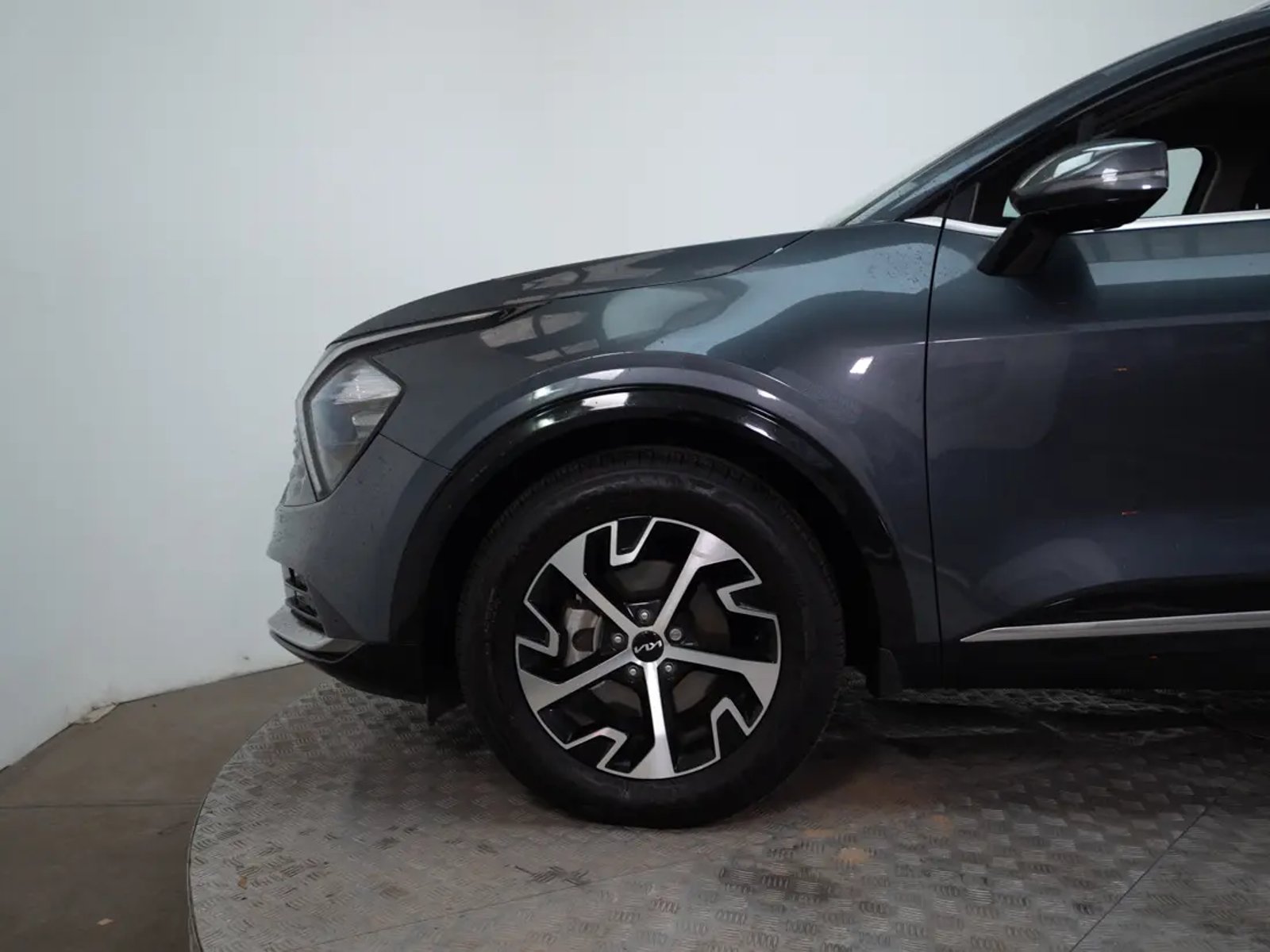 Kia SPORTAGE 2023 - Imagen 17 de 20