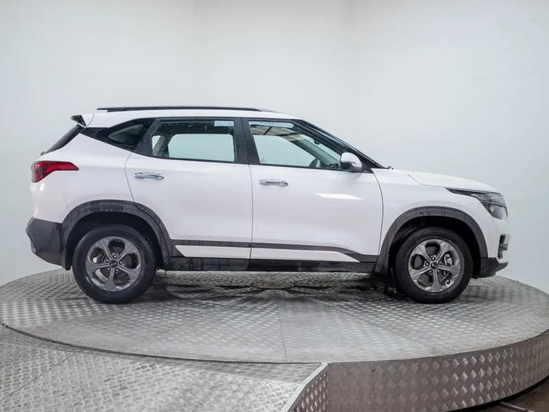 Kia SELTOS 2021 - Imagen 8 de 20