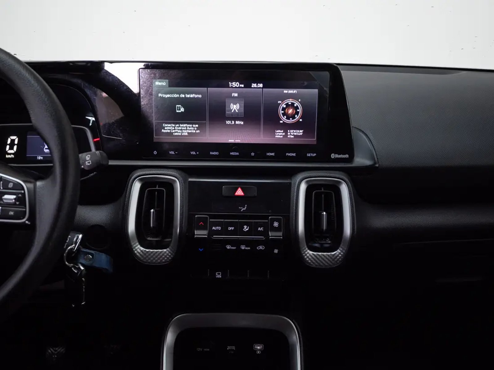 Kia SONET 2023 - Imagen 16 de 20
