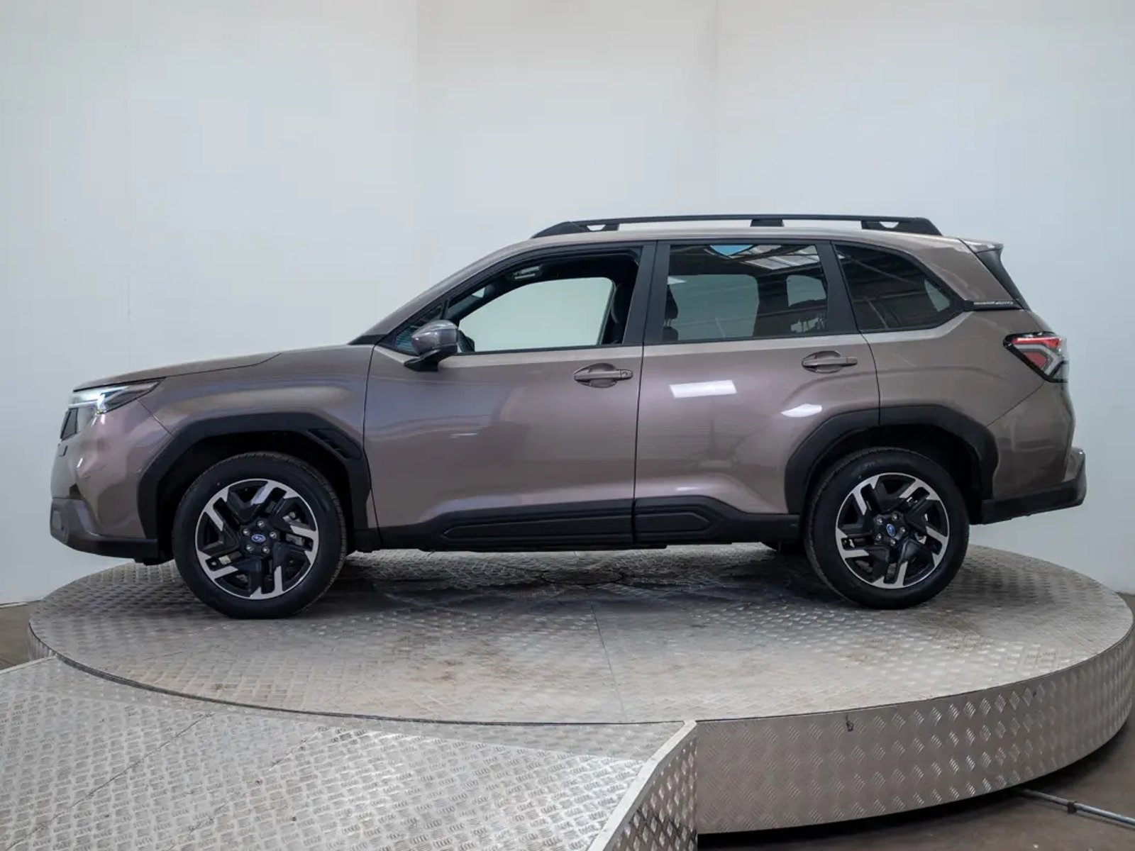 Subaru FORESTER 2026 - Foto 4 de 20