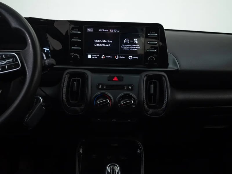 Kia SONET 2025 - Imagen 16 de 19
