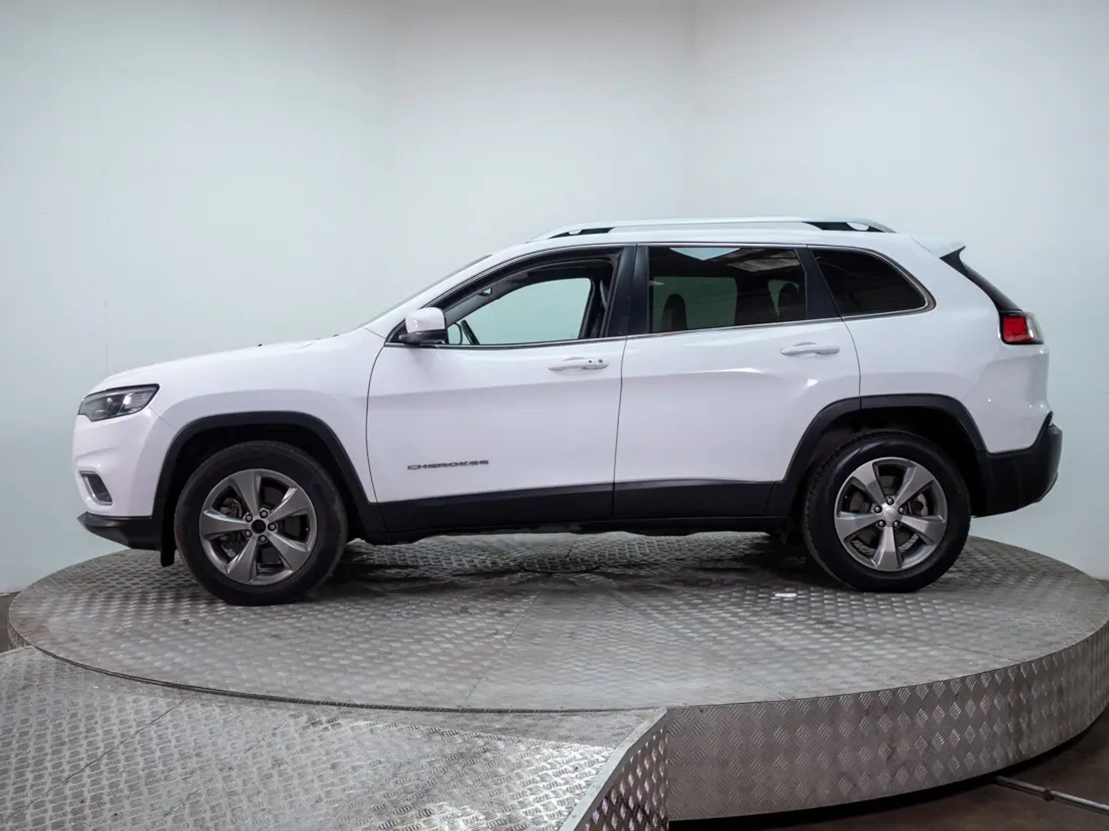 Jeep CHEROKEE 2019 - Foto 5 de 20