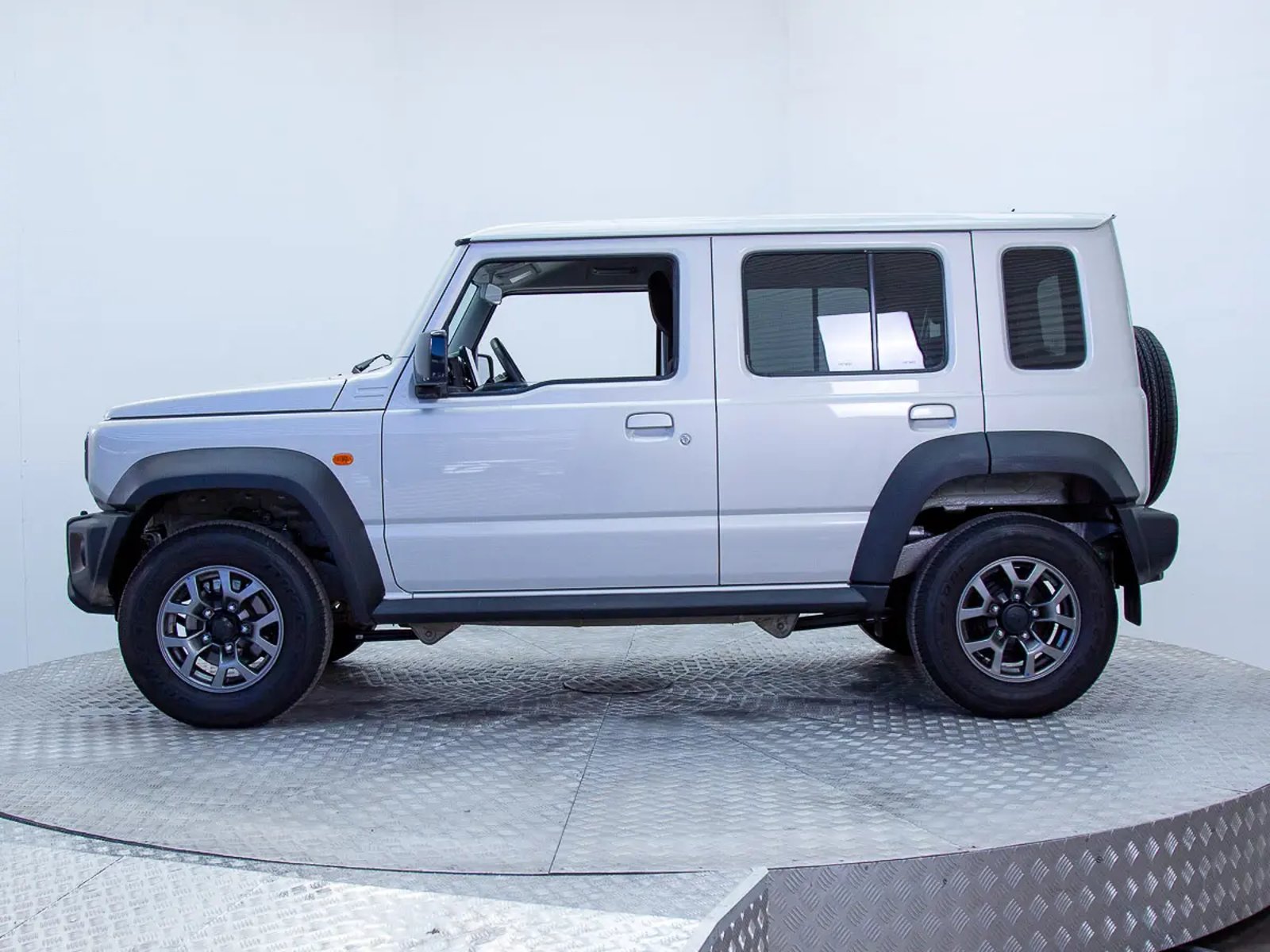 SUZUKI JIMNY 2025 - Imagen 4 de 19