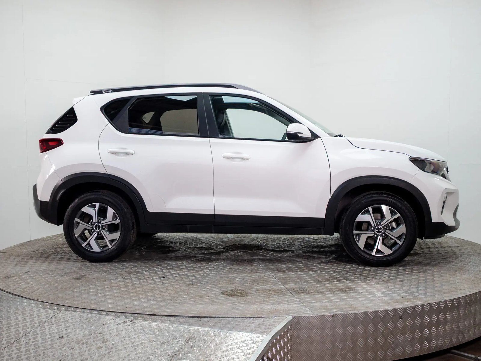 KIA SONET 2023 - Imagen 9 de 20