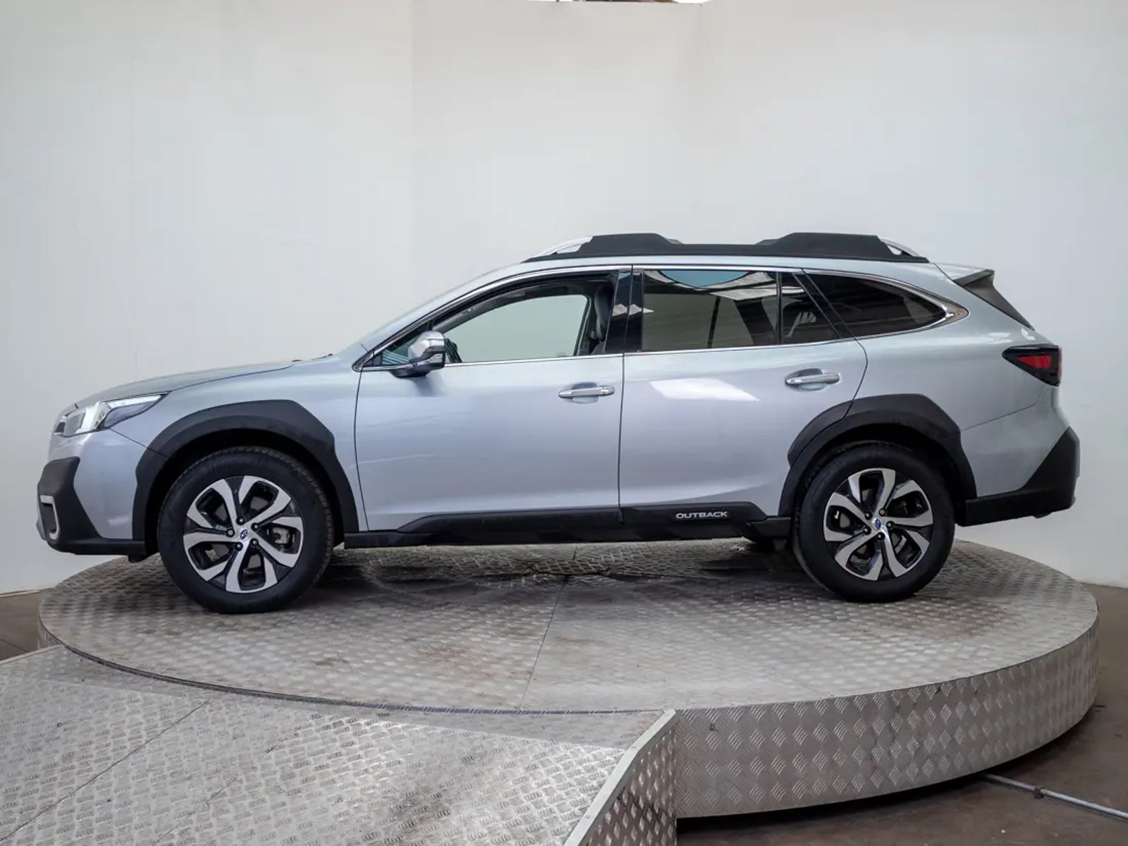 Subaru OUTBACK 2022 - Foto 4 de 20