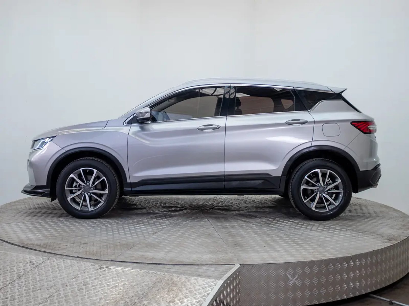 Geely COOLRAY 2023 - Imagen 4 de 19