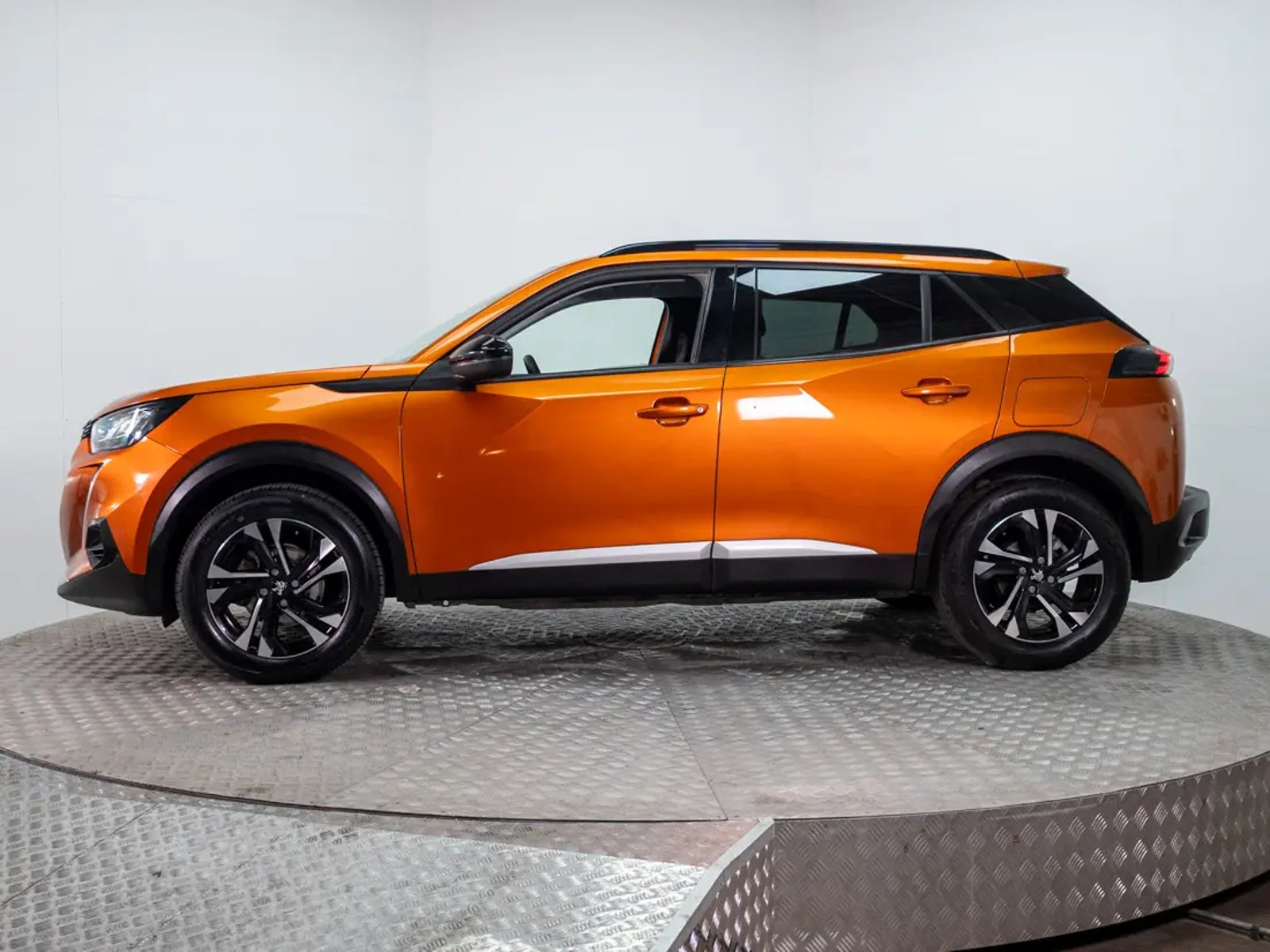 Peugeot 2008 2023 - Imagen 4 de 19
