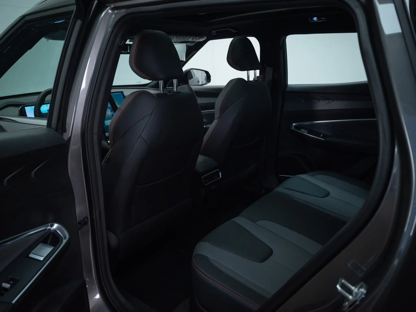 GEELY CITYRAY 2026 - Imagen 17 de 19