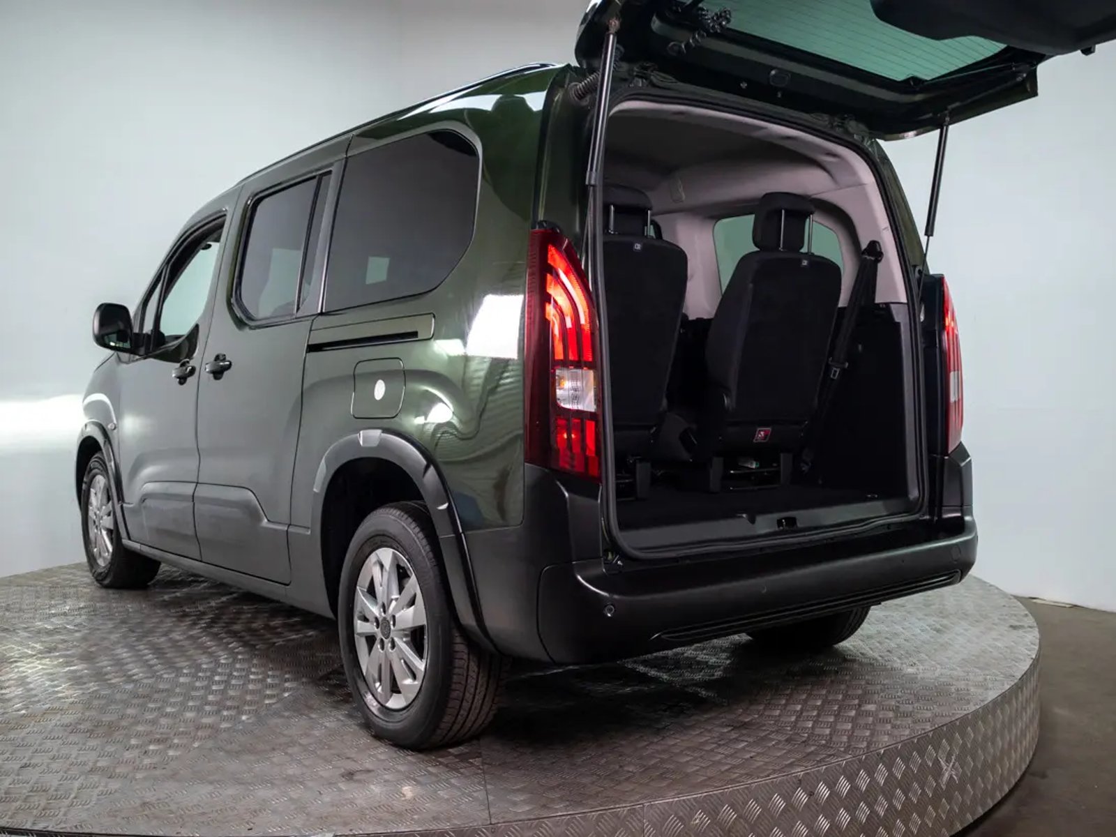 PEUGEOT RIFTER 2025 - Imagen 11 de 20