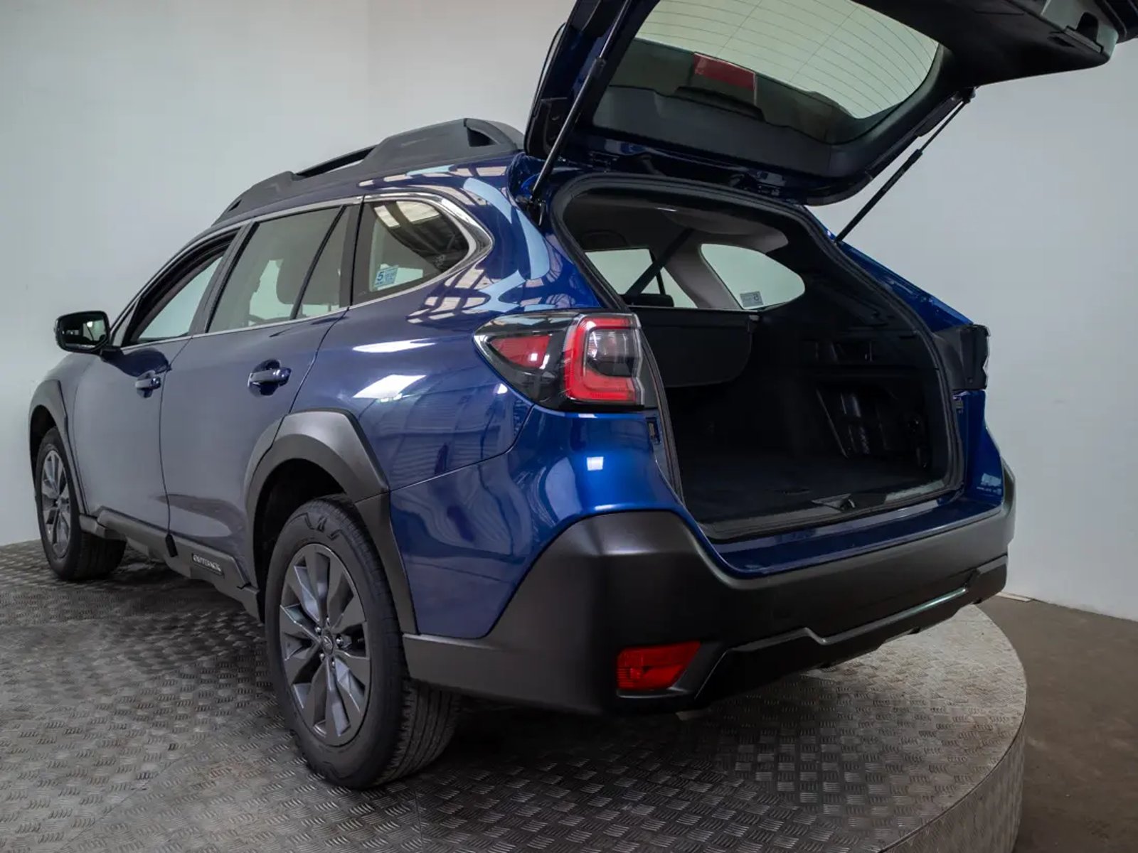 Subaru OUTBACK 2023 - Imagen 9 de 20
