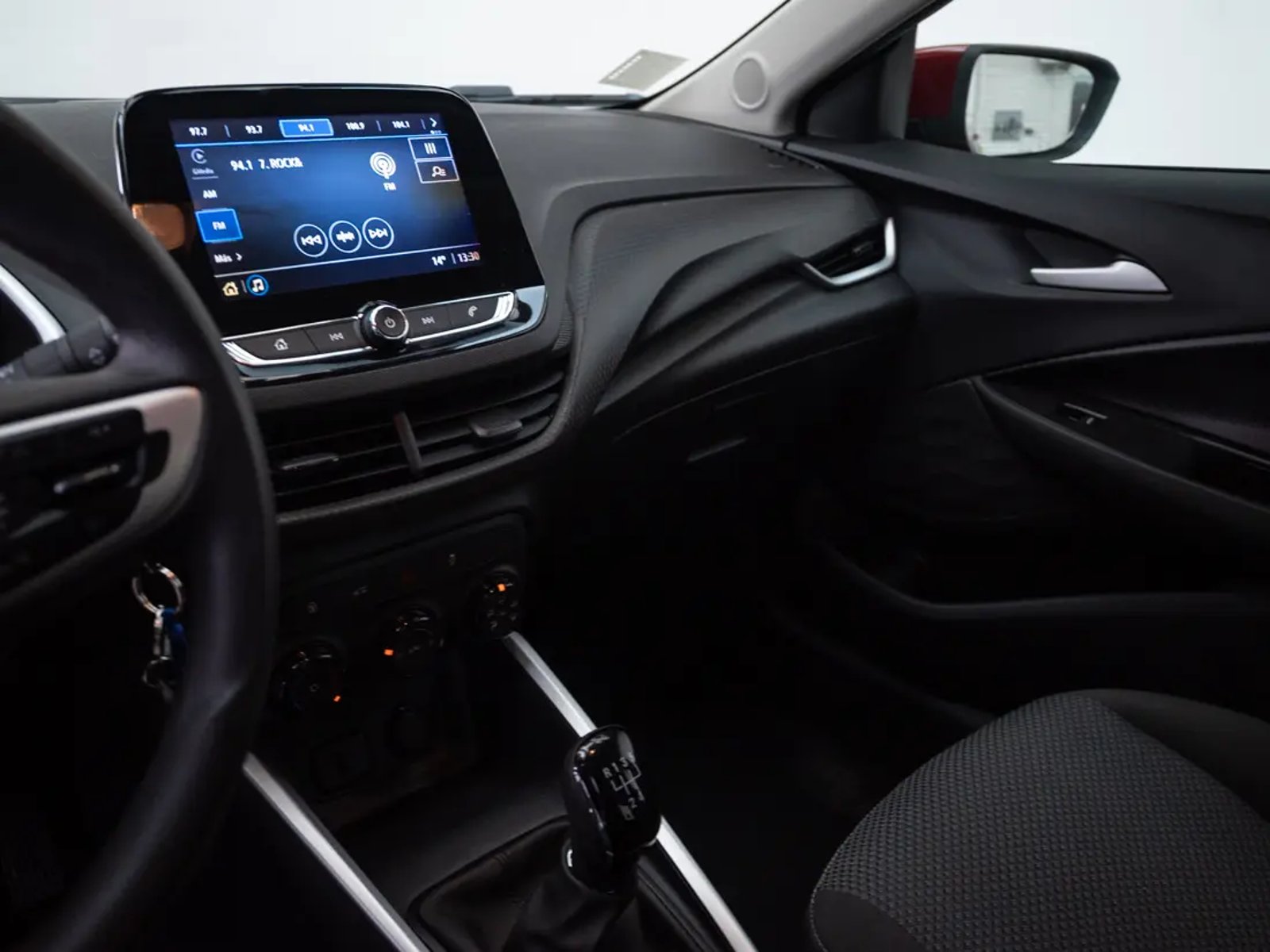 Chevrolet ONIX 2024 - Imagen 12 de 20
