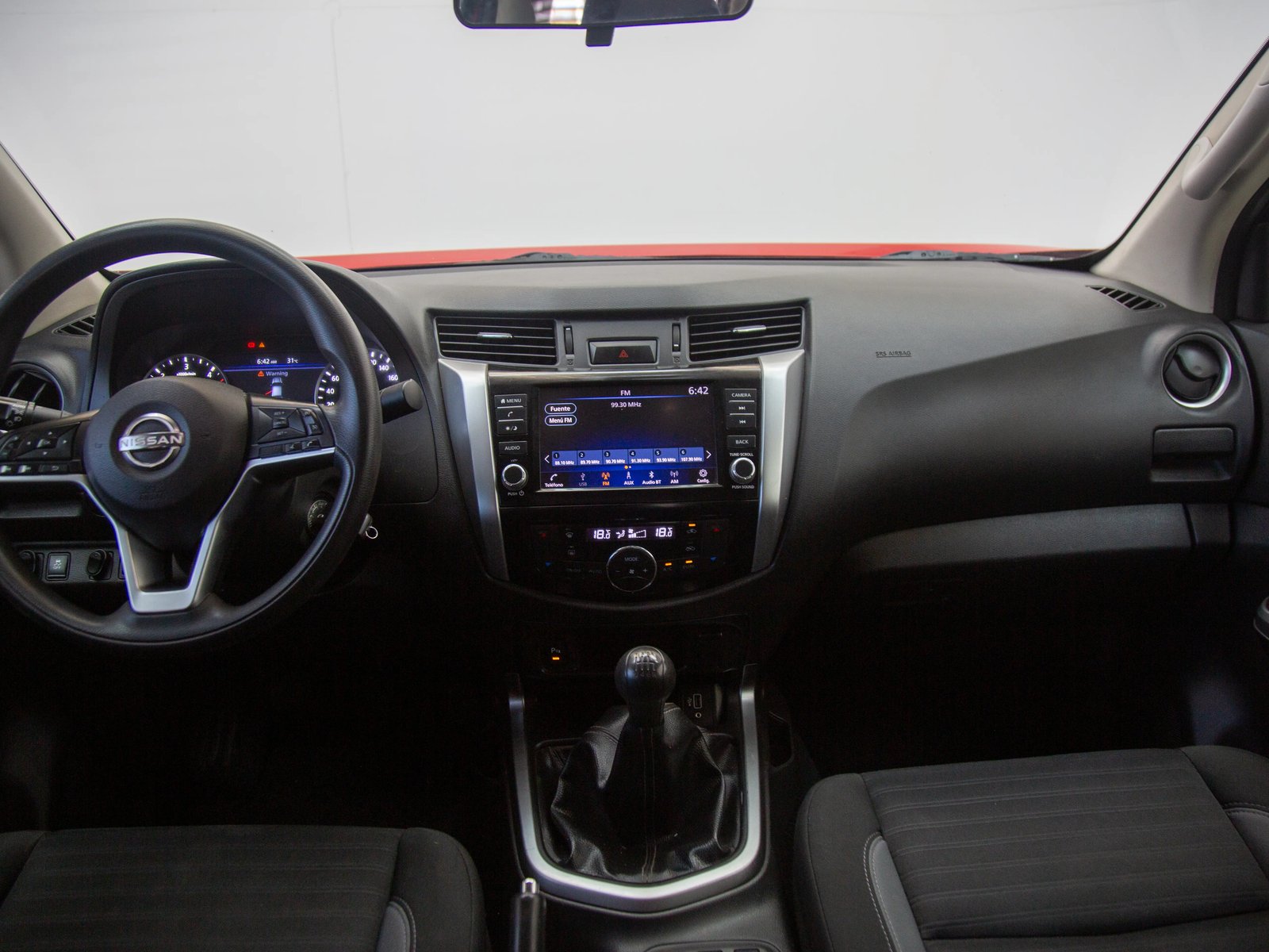 NISSAN NAVARA 2024 - Imagen 11 de 14