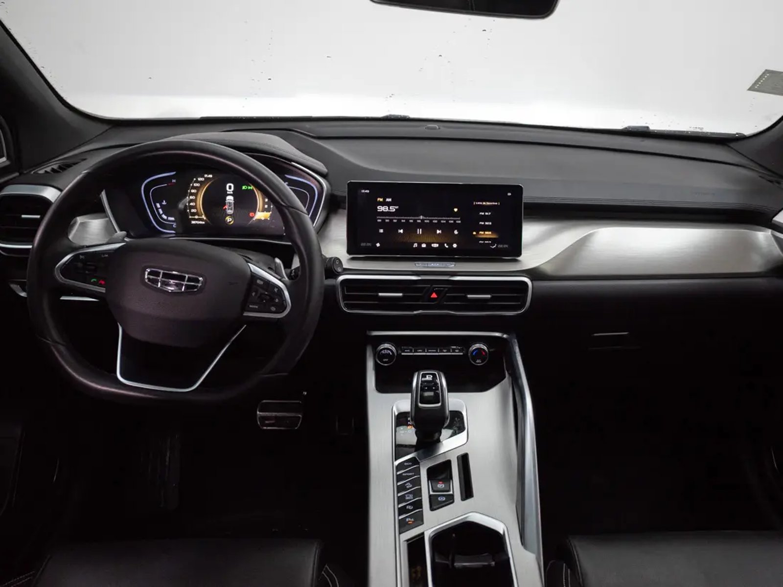 Geely COOLRAY 2023 - Imagen 15 de 20